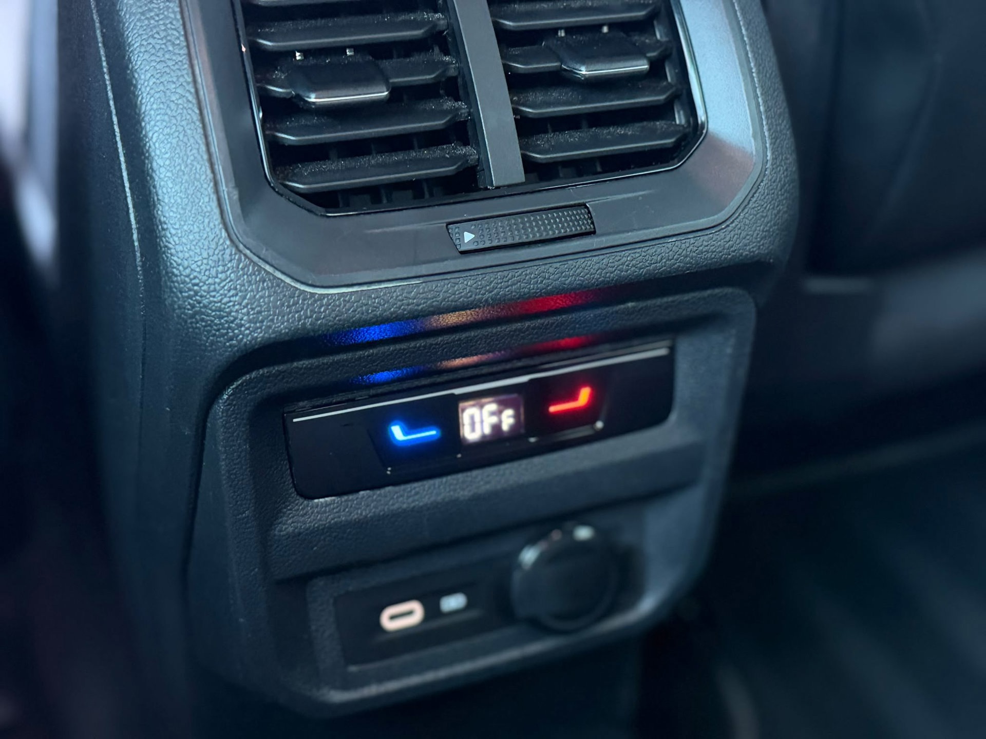 Volkswagen Tiguan 1.4 TSI eHybrid 3x R-LINE (2022), foto 21