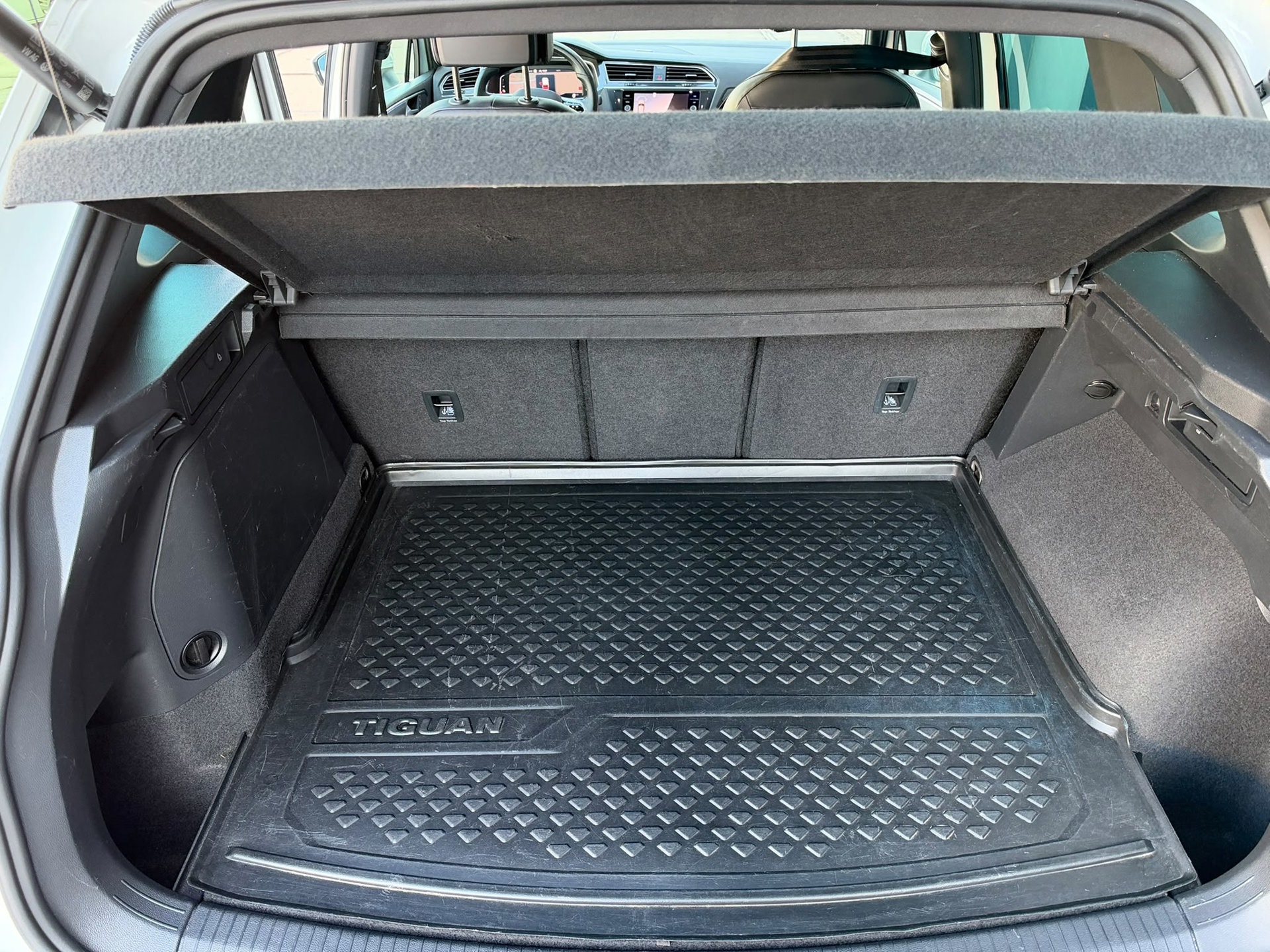 Volkswagen Tiguan 1.4 TSI eHybrid 3x R-LINE (2022), foto 23