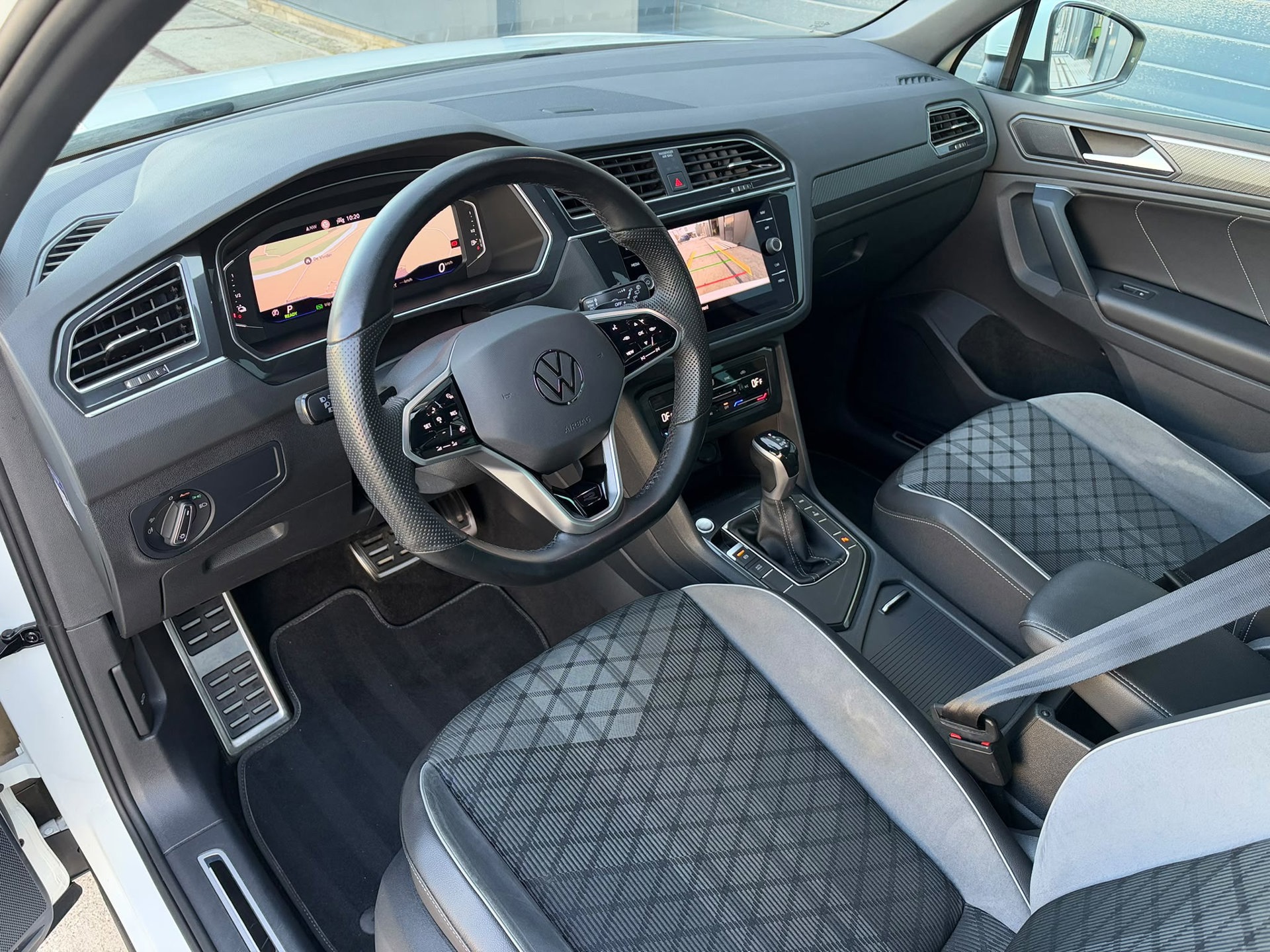 Volkswagen Tiguan 1.4 TSI eHybrid 3x R-LINE (2022), foto 4