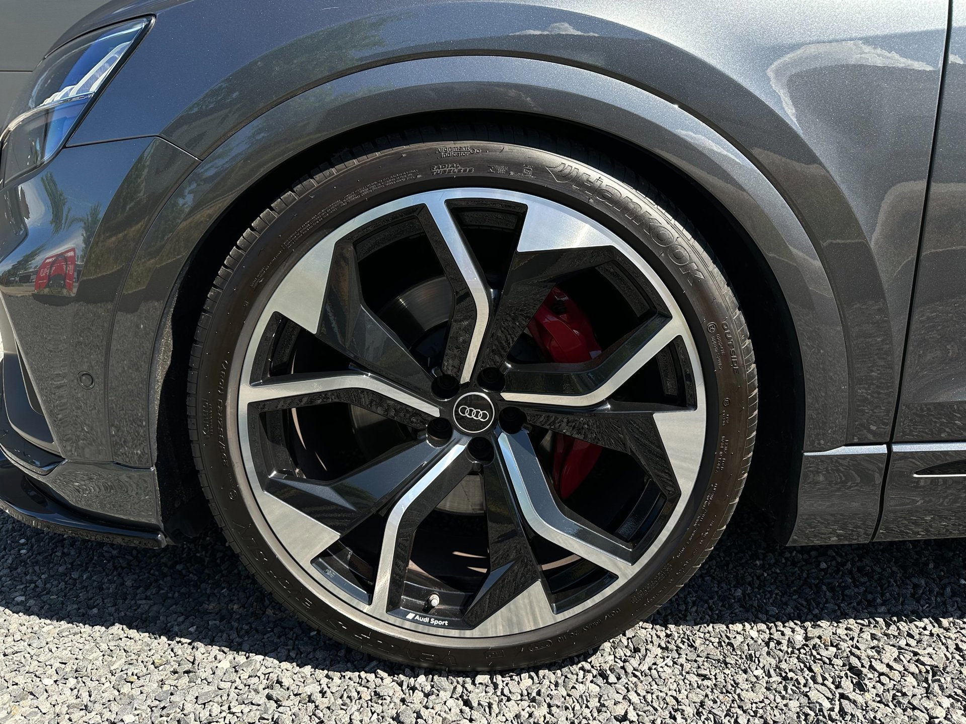 Audi SQ8 4.0 TDI quattro (2020), foto 15