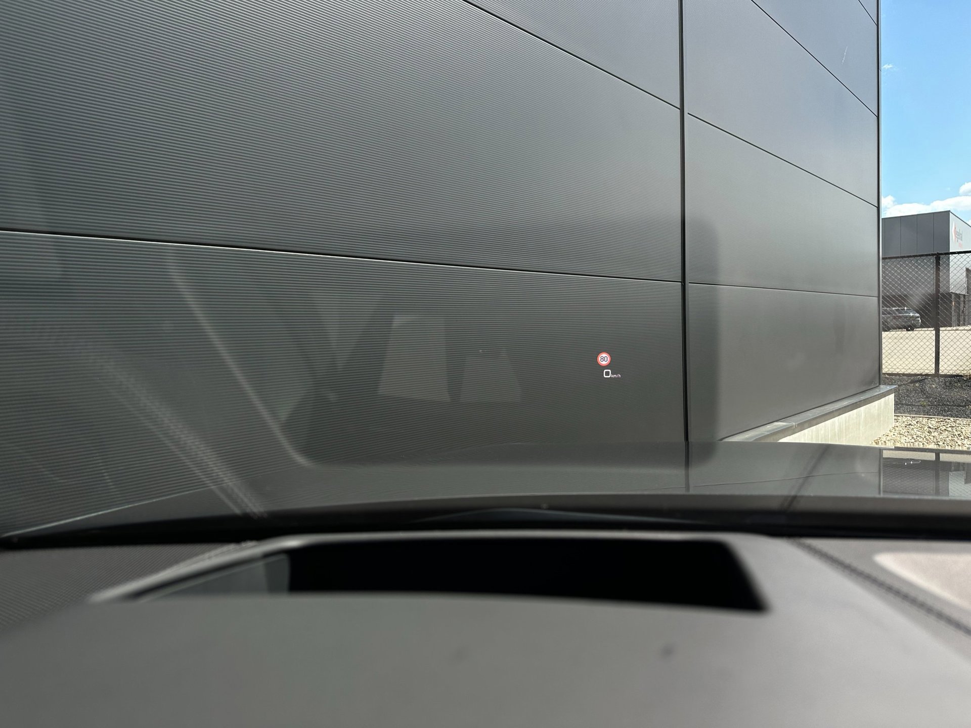 Audi SQ8 4.0 TDI quattro (2020), foto 32