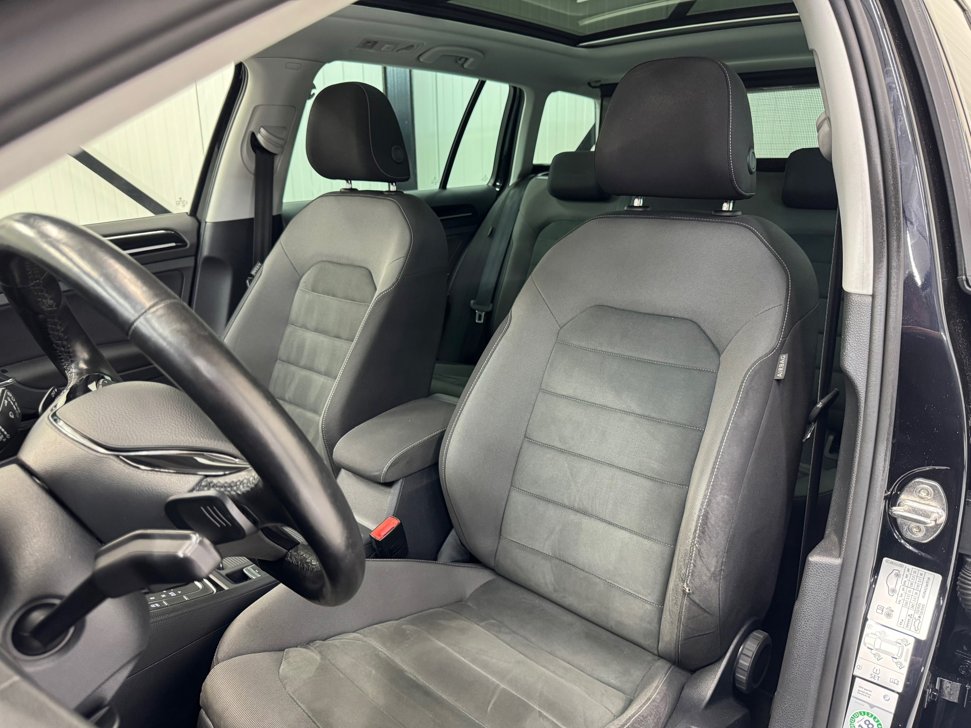 Volkswagen Golf Variant 1.4 TSI Highline (2017), foto 27