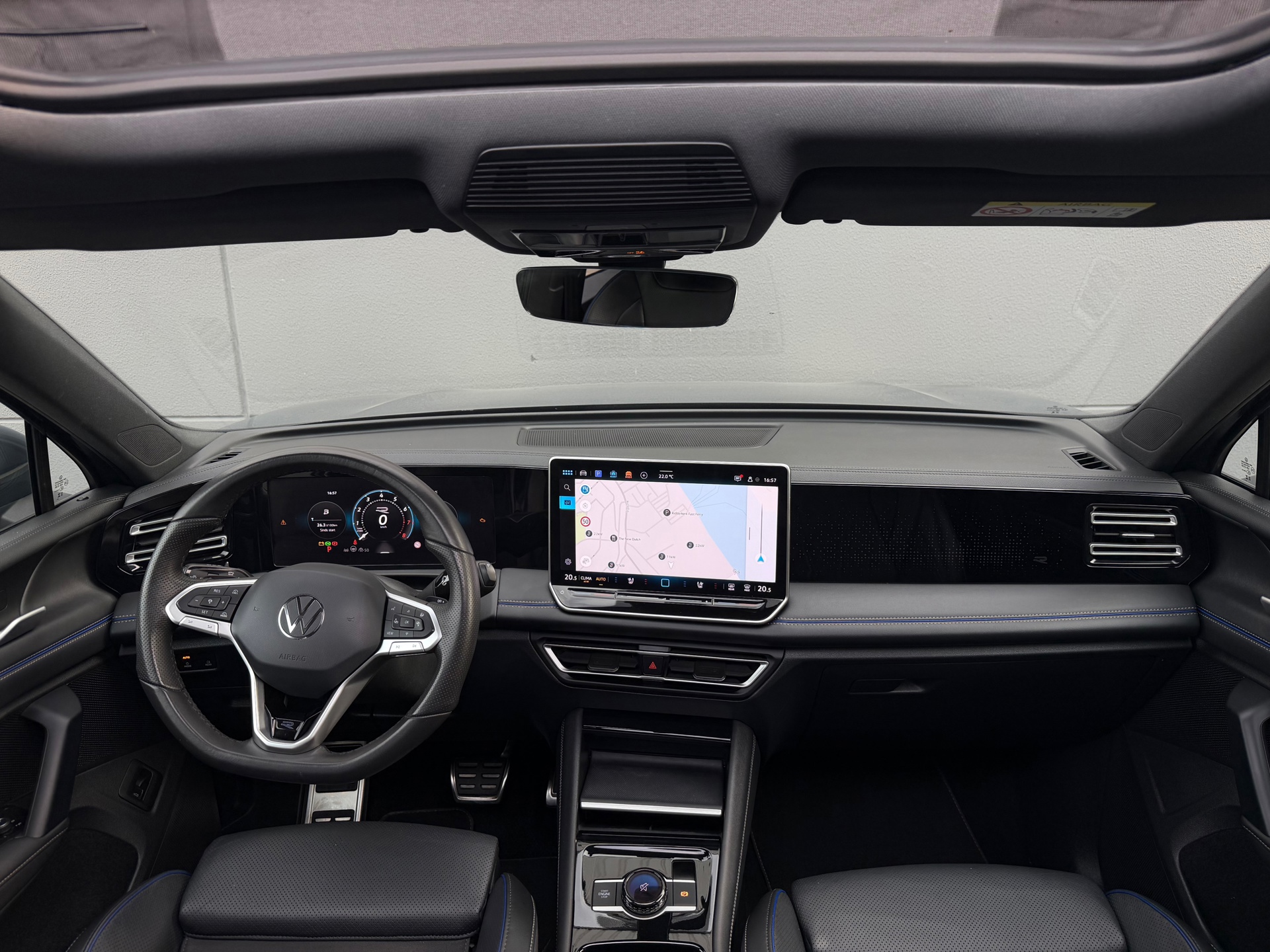 Volkswagen Tiguan 1.5 eTSI R-Line Business150PK (2025), foto 19