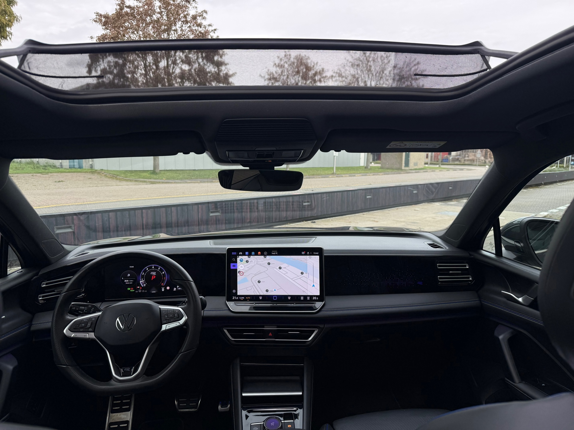 Volkswagen Tiguan 1.5 eTSI R-Line Business150PK (2025), foto 31