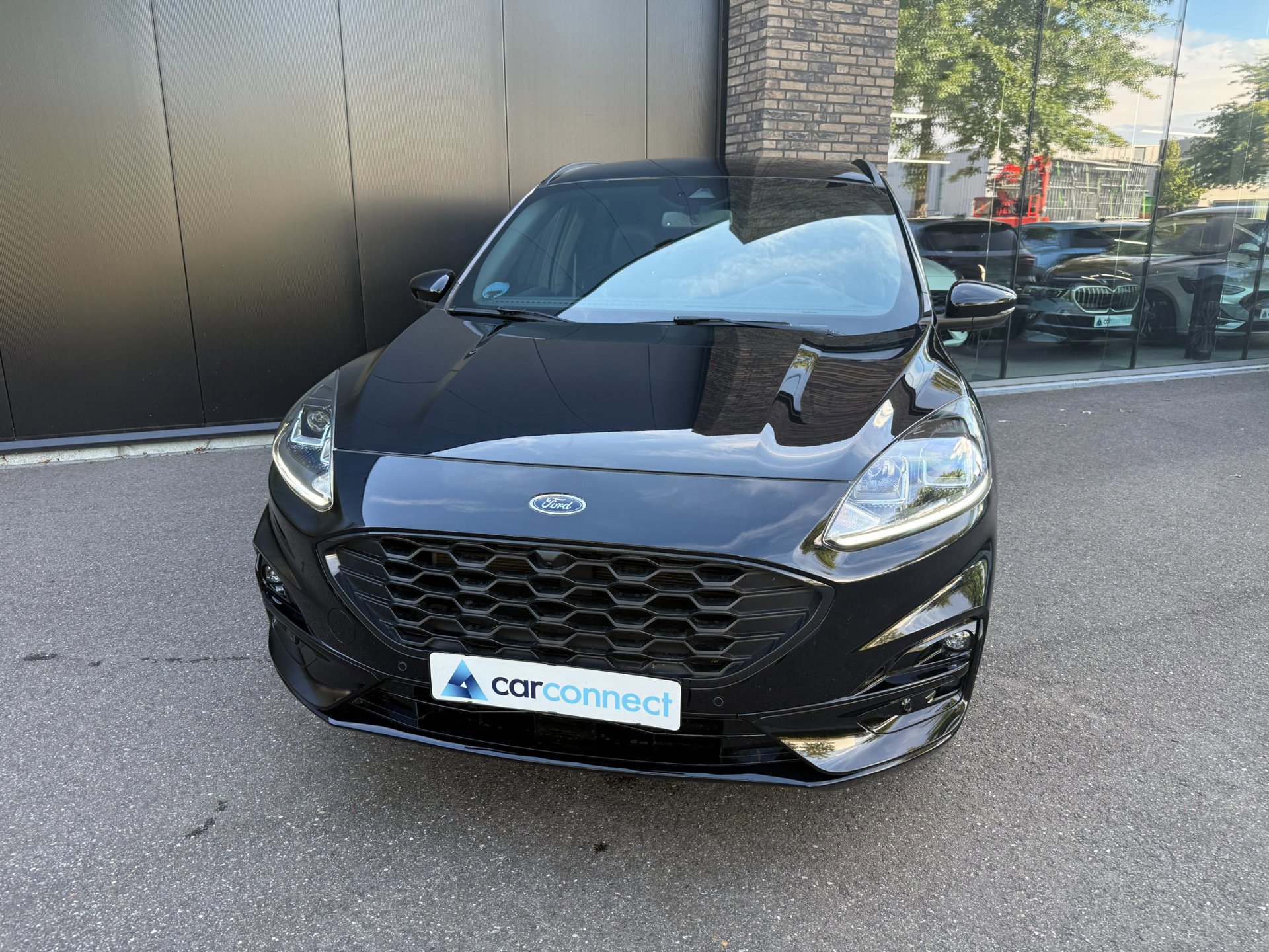 Ford Kuga 2.5 225pk PHEV ST-Line (2023), foto 3