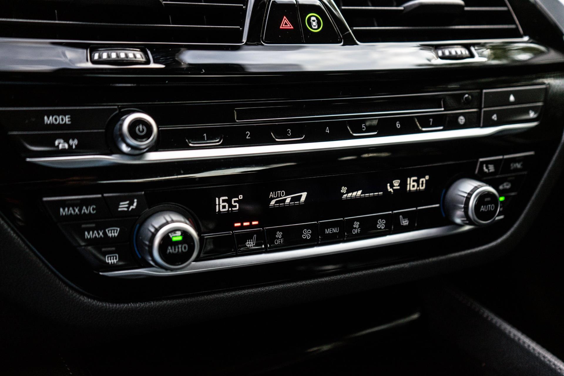 BMW 5-Serie 520i High Executive Edition NL AUTO (2019), foto 17