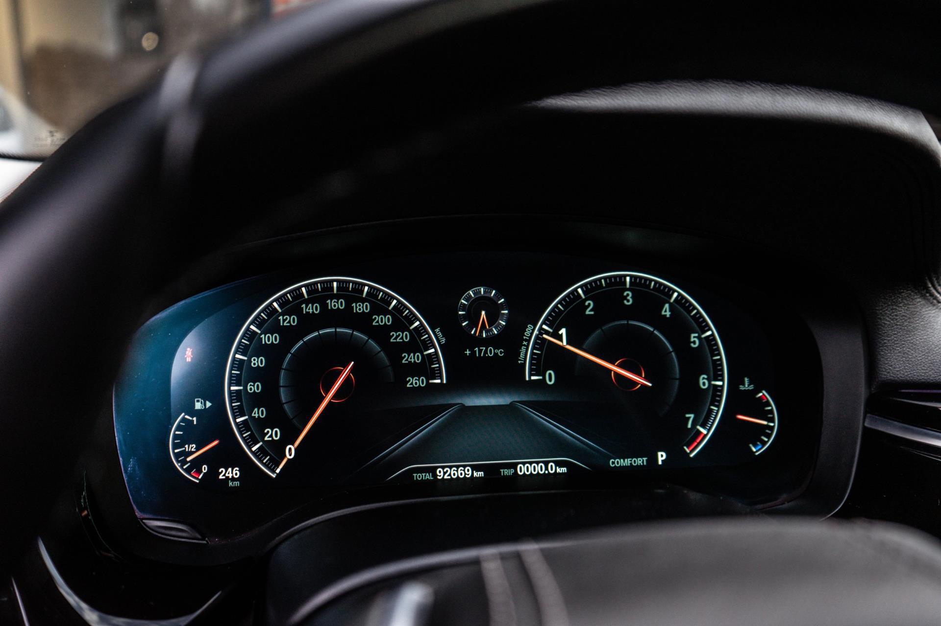 BMW 5-Serie 520i High Executive Edition NL AUTO (2019), foto 22