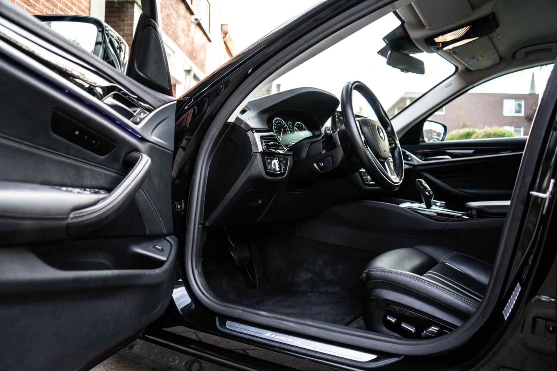 BMW 5-Serie 520i High Executive Edition NL AUTO (2019), foto 8