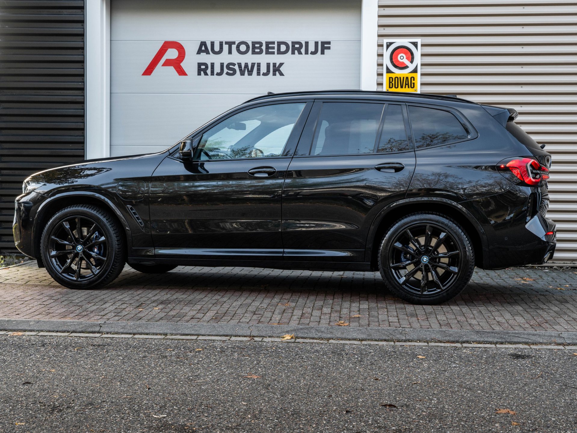 BMW X3 XDrive30e High Executive M Seats (2023), foto 2