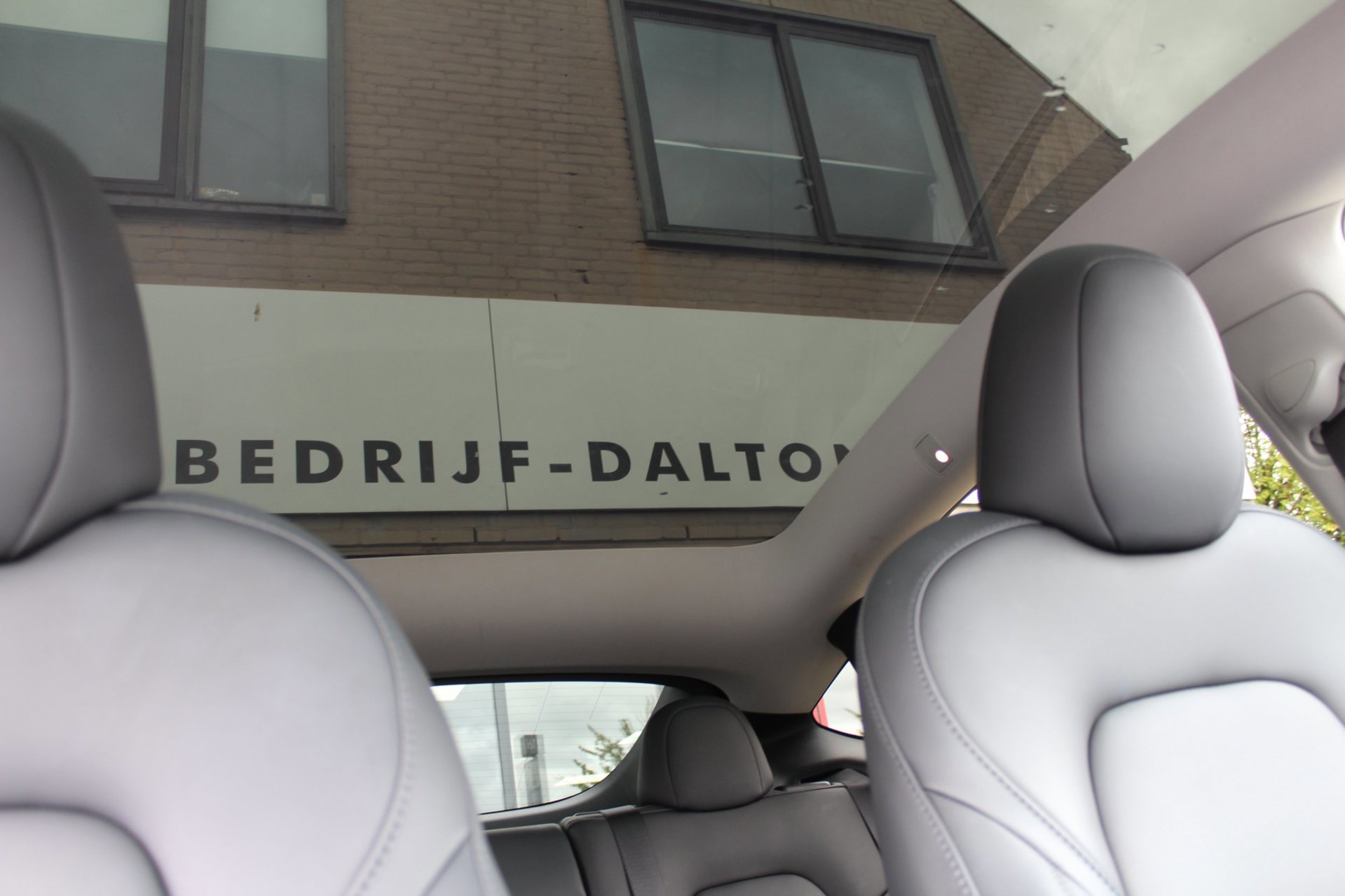 Tesla Model Y RWD SOH 93 (2022), foto 7