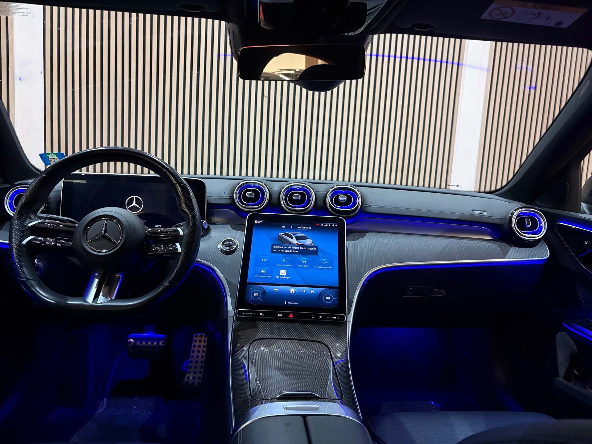Mercedes-Benz C-klasse 200 AMG Line 360 camera (2022), foto 21