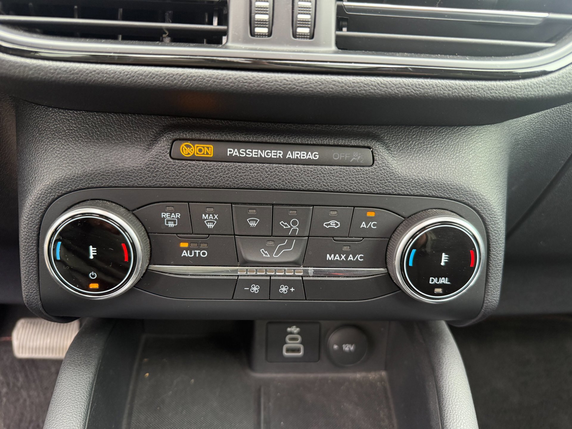 Ford Kuga 2.5 225pk PHEV ST-Line X (2023), foto 21