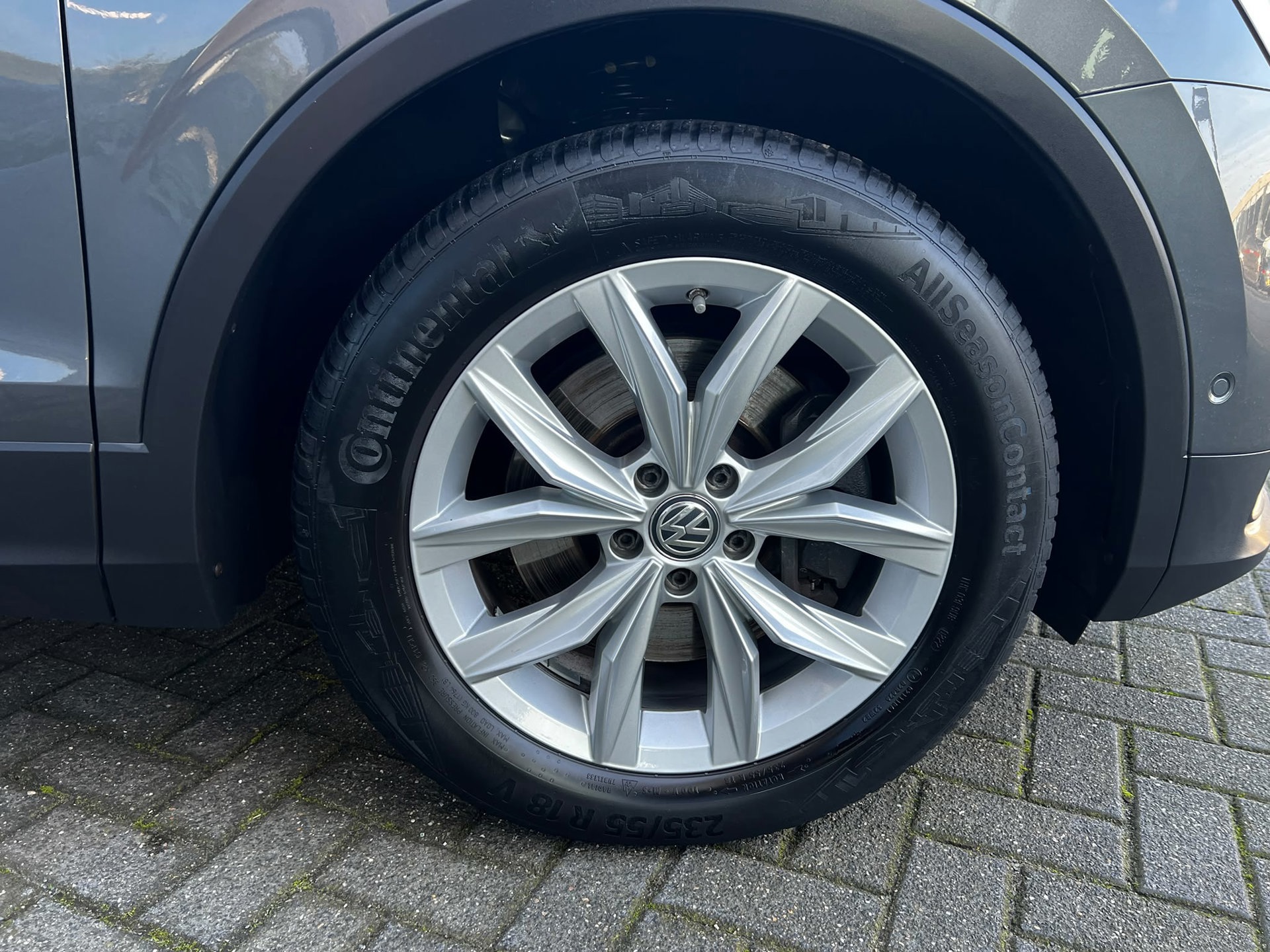 Volkswagen Tiguan 2.0 TSI 4Motion Highline (2017), foto 14