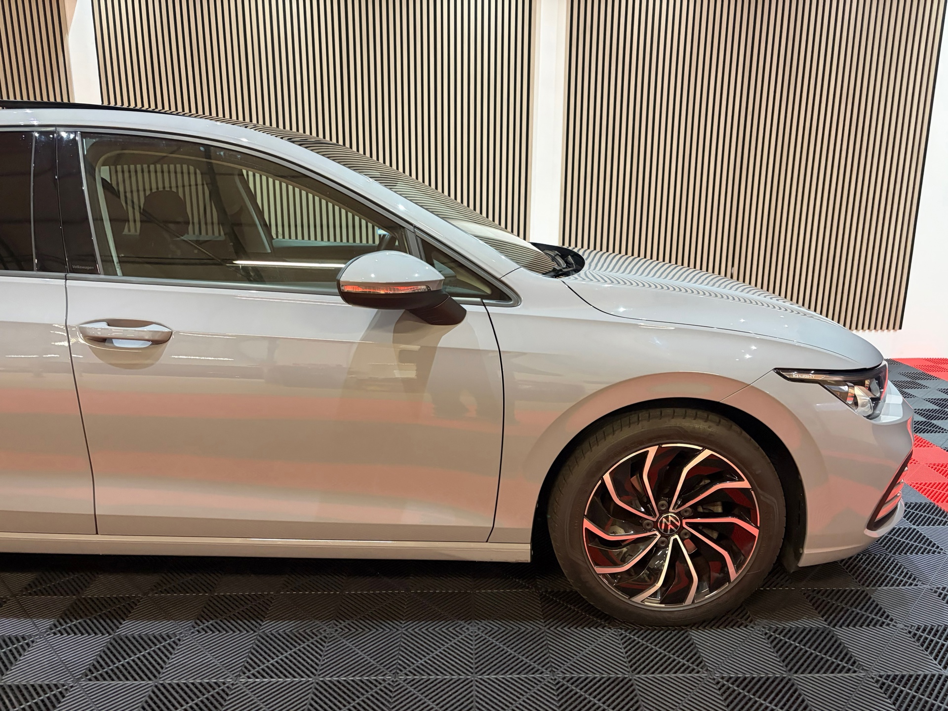 Volkswagen Golf 1.5 eTSI Style DSG (2021), foto 4