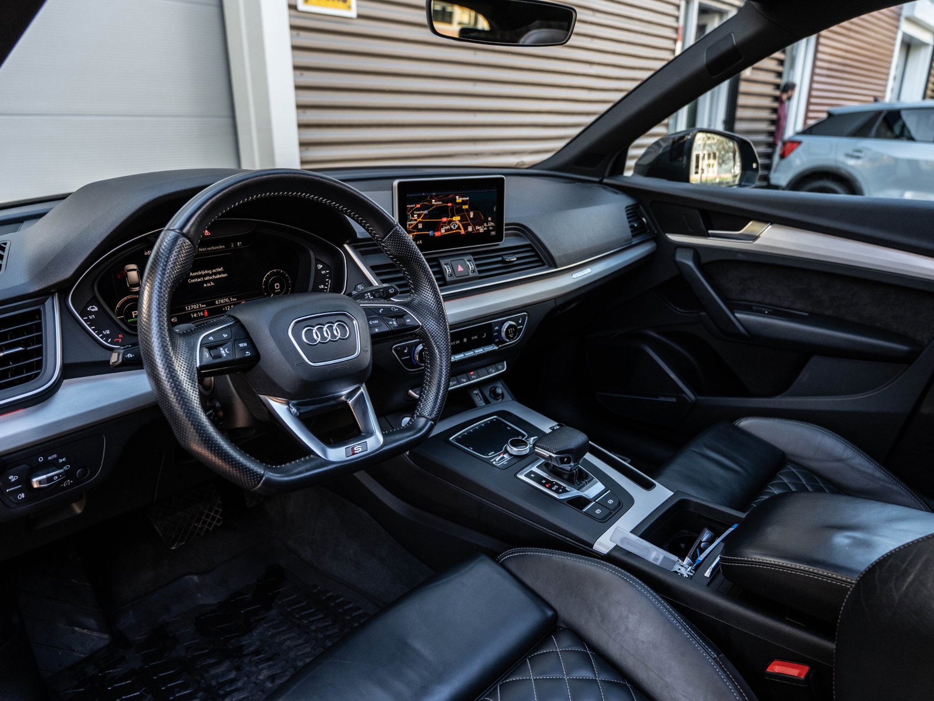 Audi Q5 55 TFSI e quattro Competition (2020), foto 13