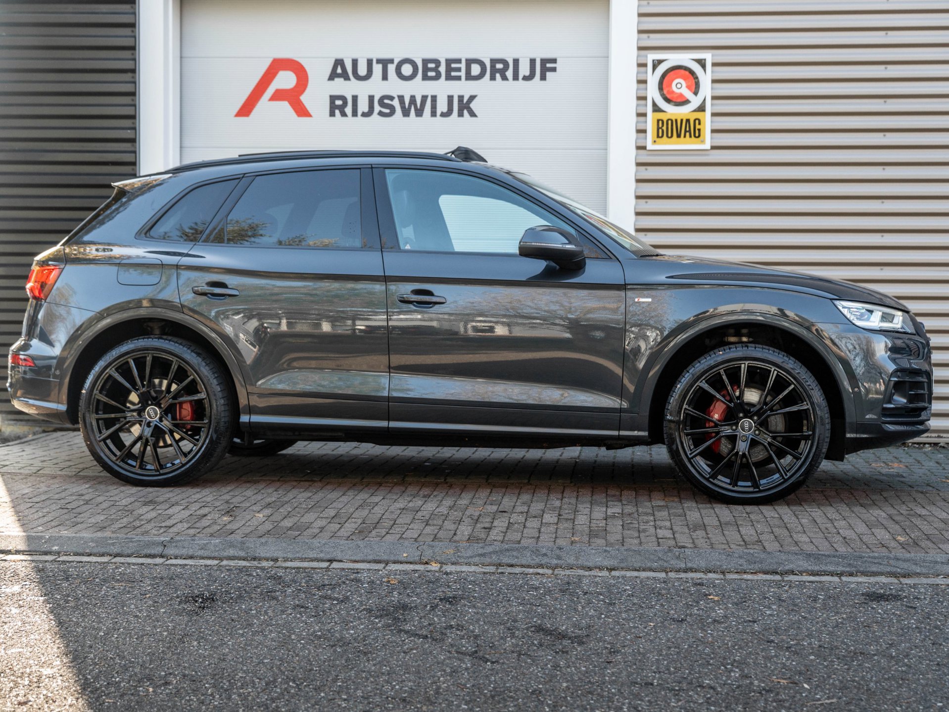 Audi Q5 55 TFSI e quattro Competition (2020), foto 5