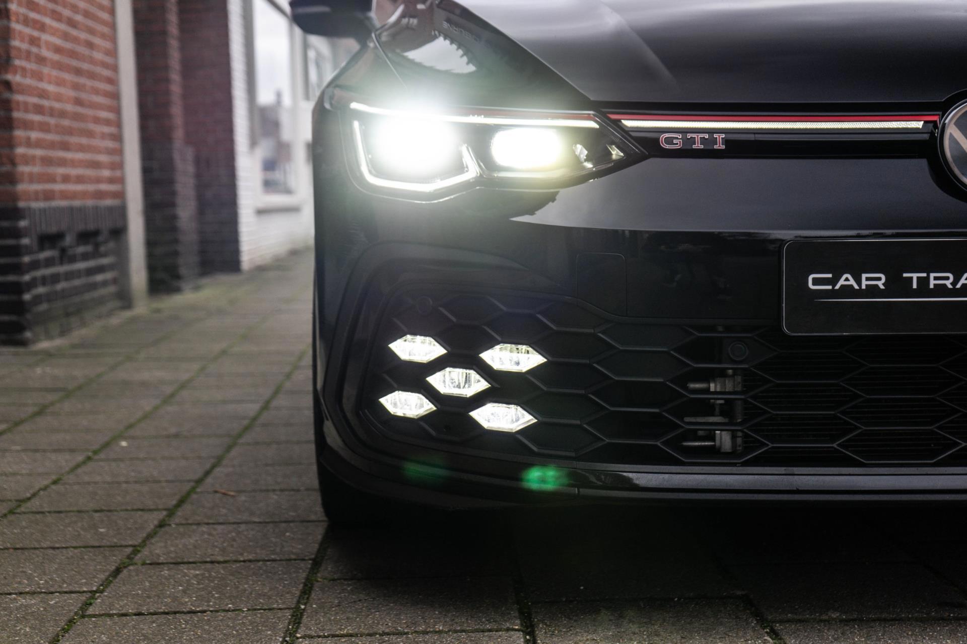 Volkswagen Golf 2.0 TSI GTI HARMAN K (2021), foto 11