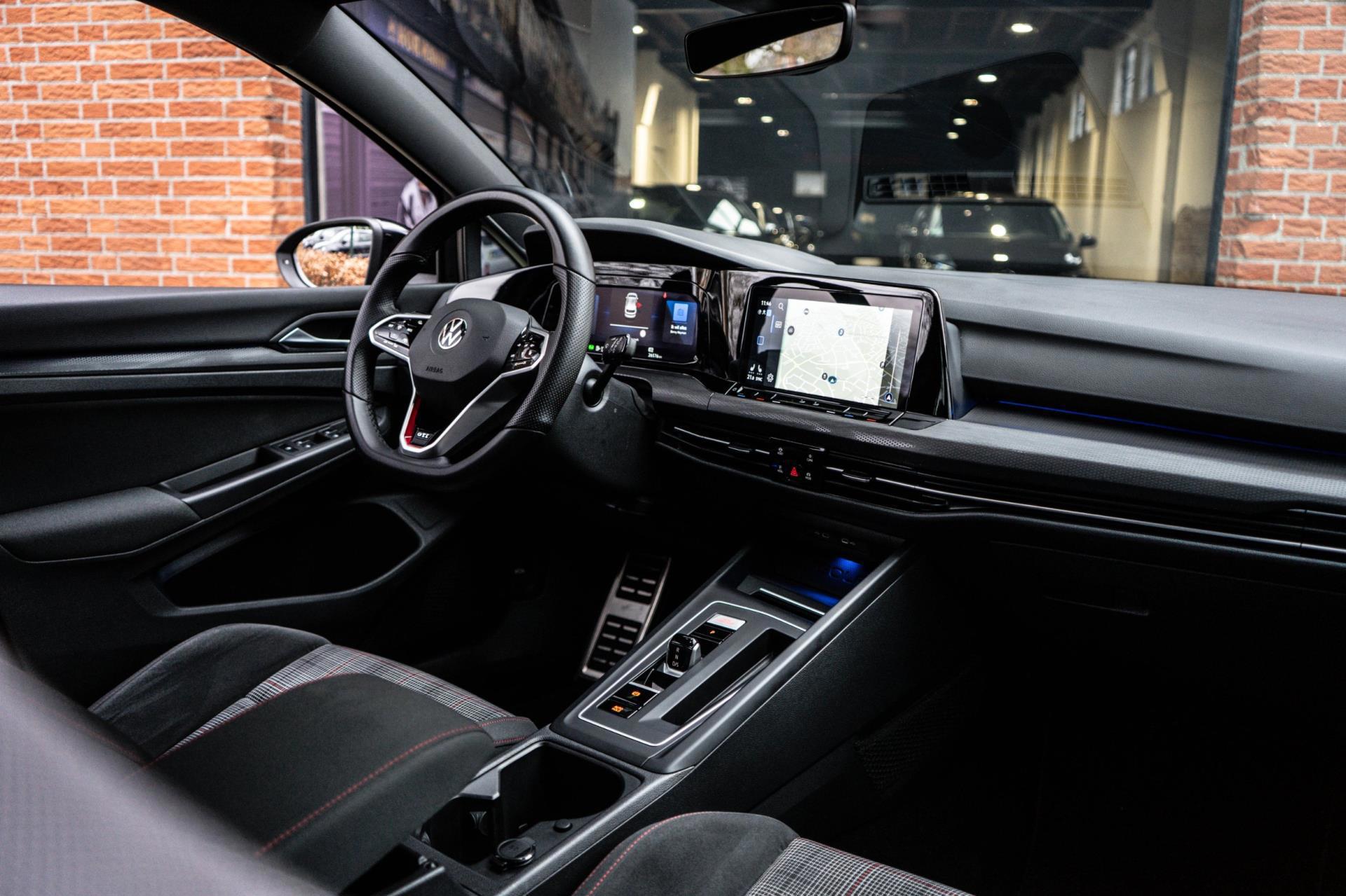Volkswagen Golf 2.0 TSI GTI HARMAN K (2021), foto 5