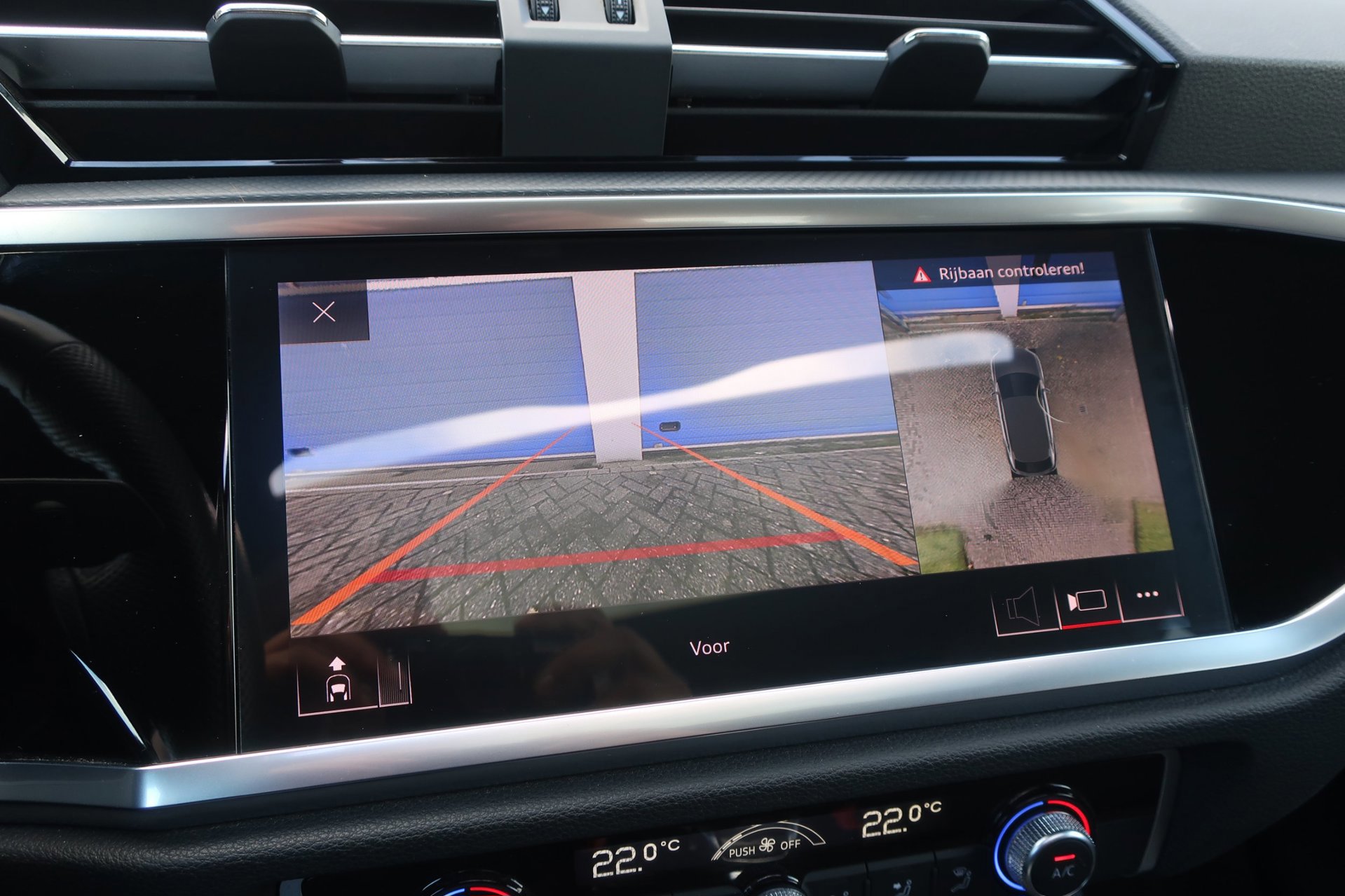 Audi Q3 Sportback 45 TFSI quattro ed. one S-Line 1e (2019), foto 16