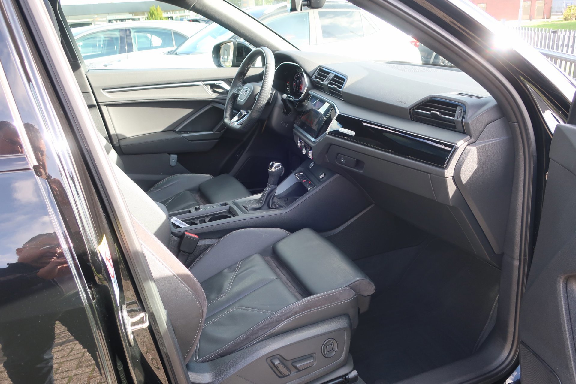Audi Q3 Sportback 45 TFSI quattro ed. one S-Line 1e (2019), foto 22