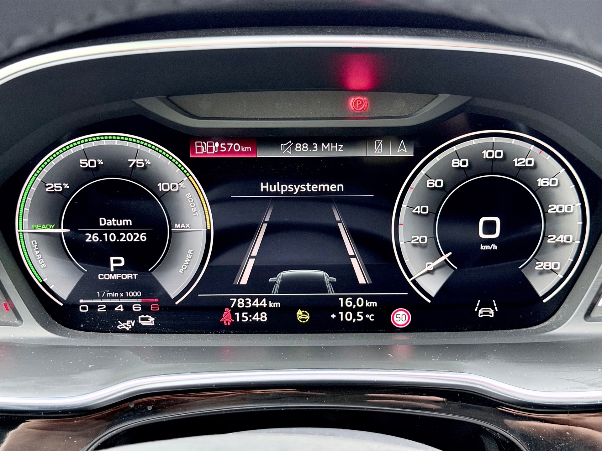 Audi Q3 Sportback 45 TFSI e S-Line (2022), foto 28
