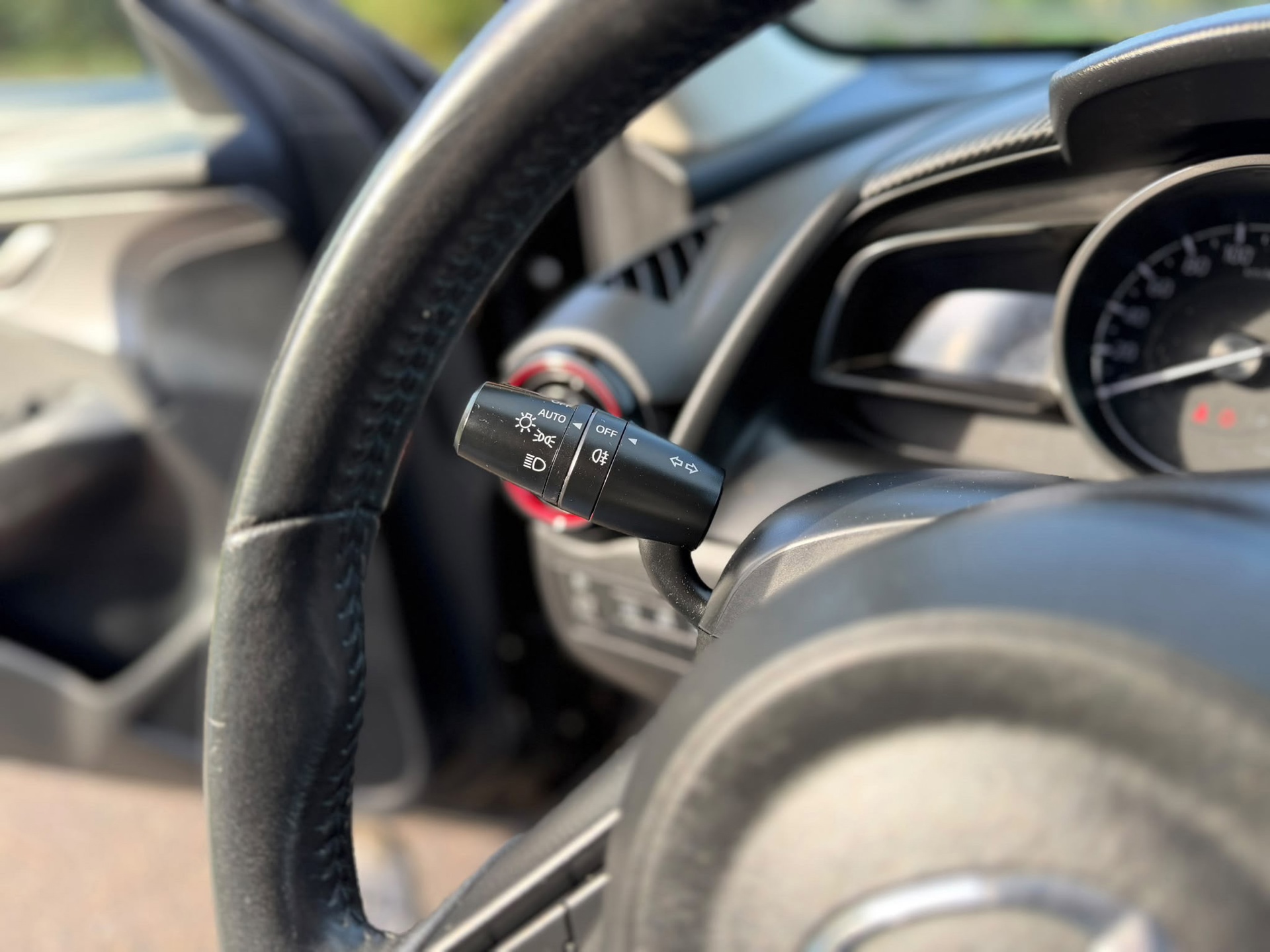 Mazda CX-3 2.0 SkyActiv-G 120 Dynamic (2017), foto 23