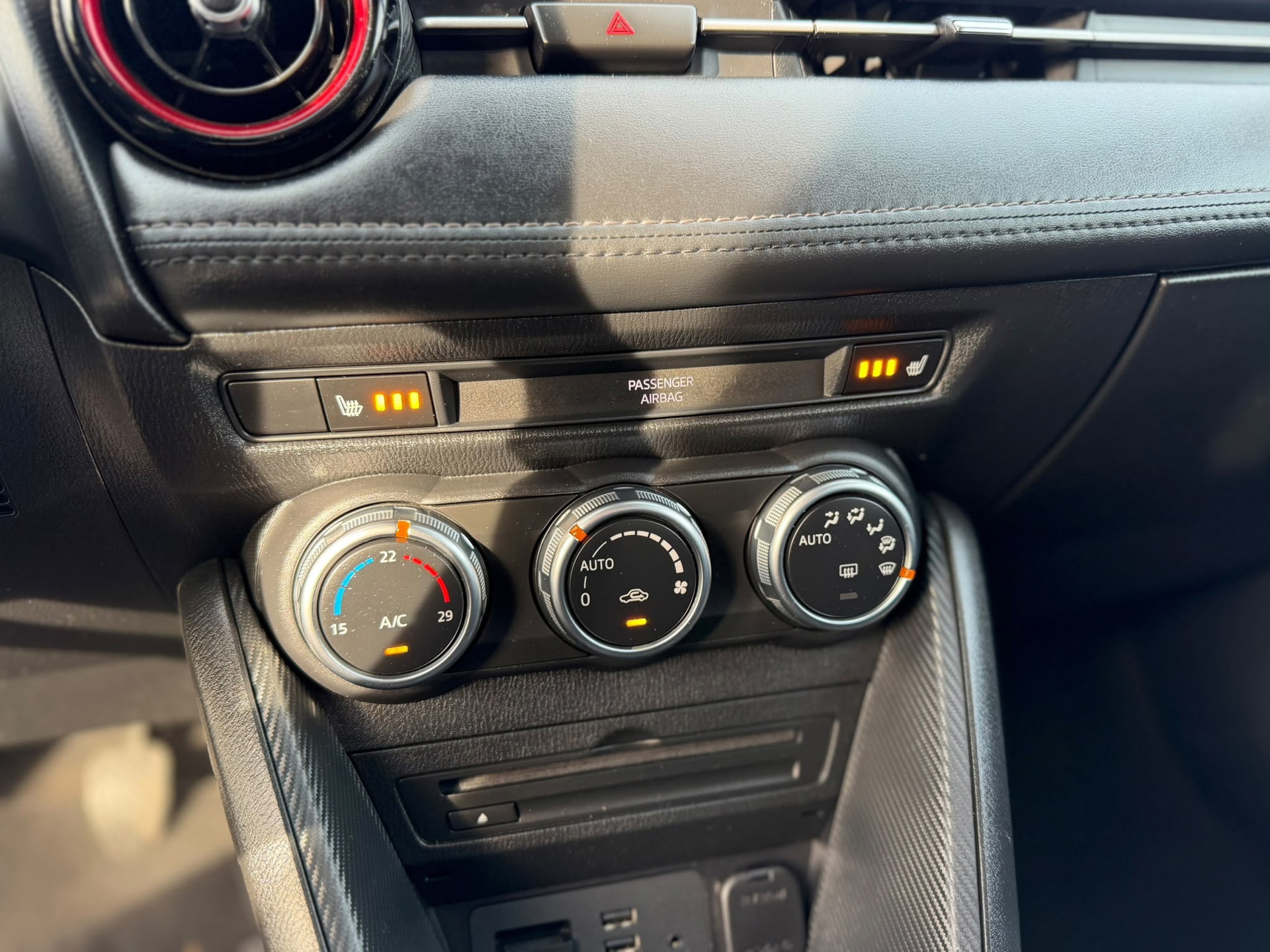 Mazda CX-3 2.0 SkyActiv-G 120 Dynamic (2017), foto 6
