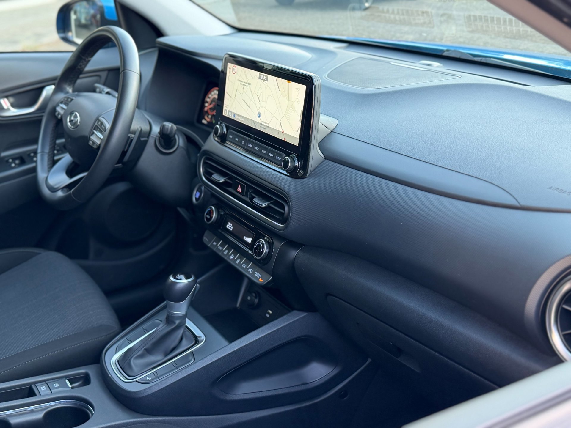 Hyundai Kona 1.6 GDI HEV Premium (2021), foto 34