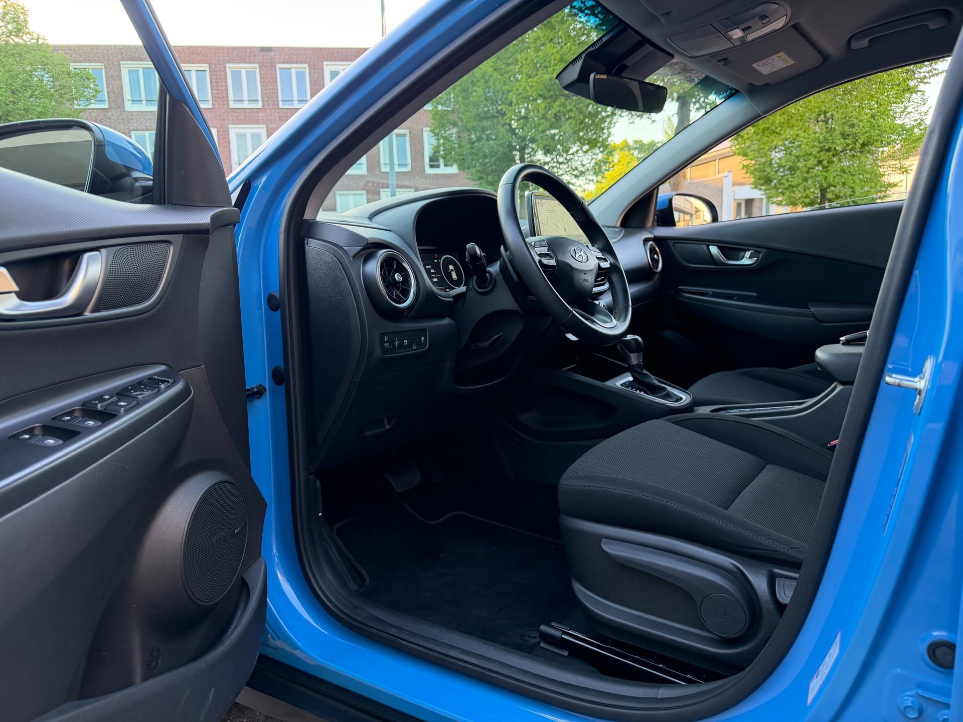 Hyundai Kona 1.6 GDI HEV Premium (2021), foto 8