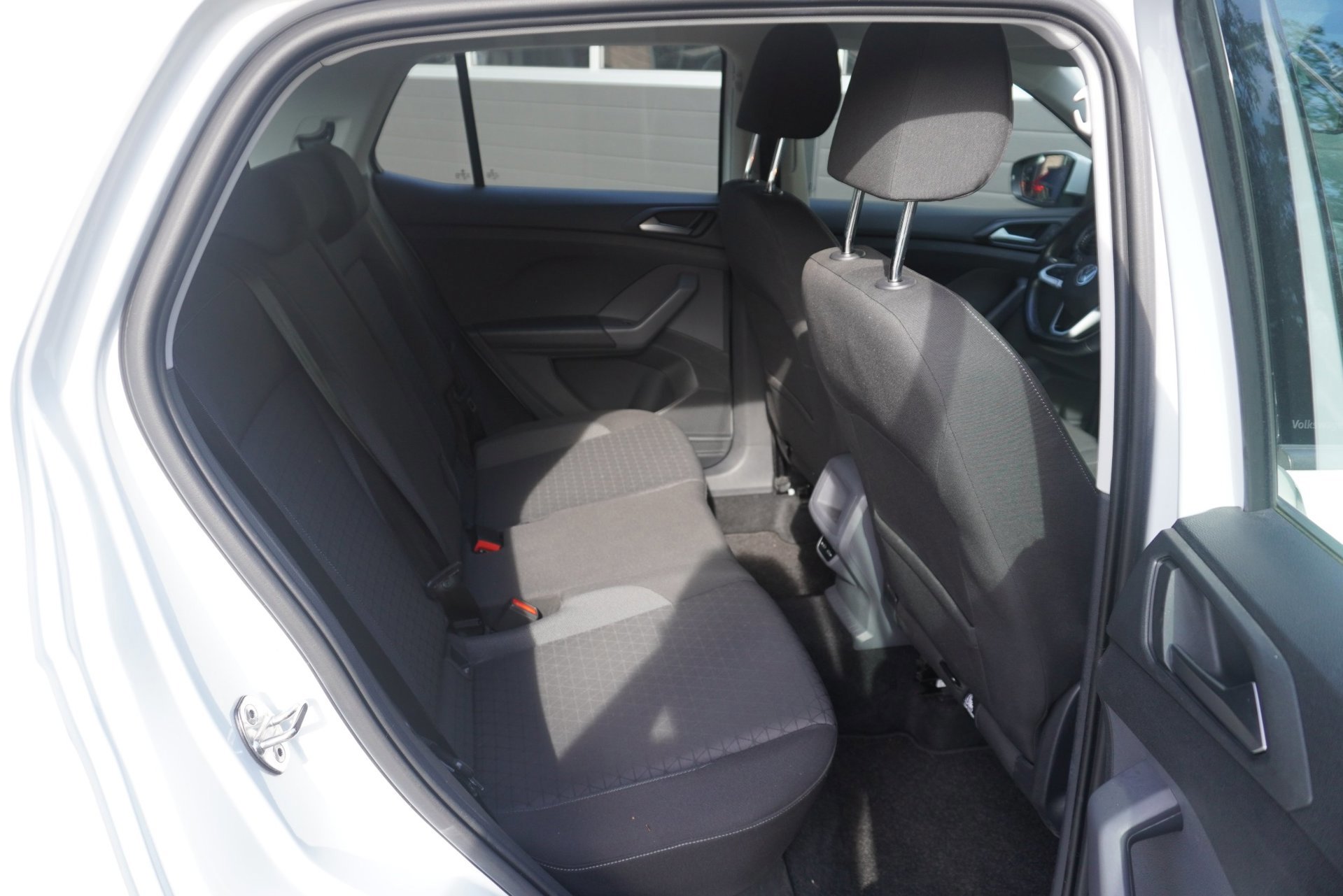 Volkswagen T-Cross 1.0 TSI Life (2020), foto 9