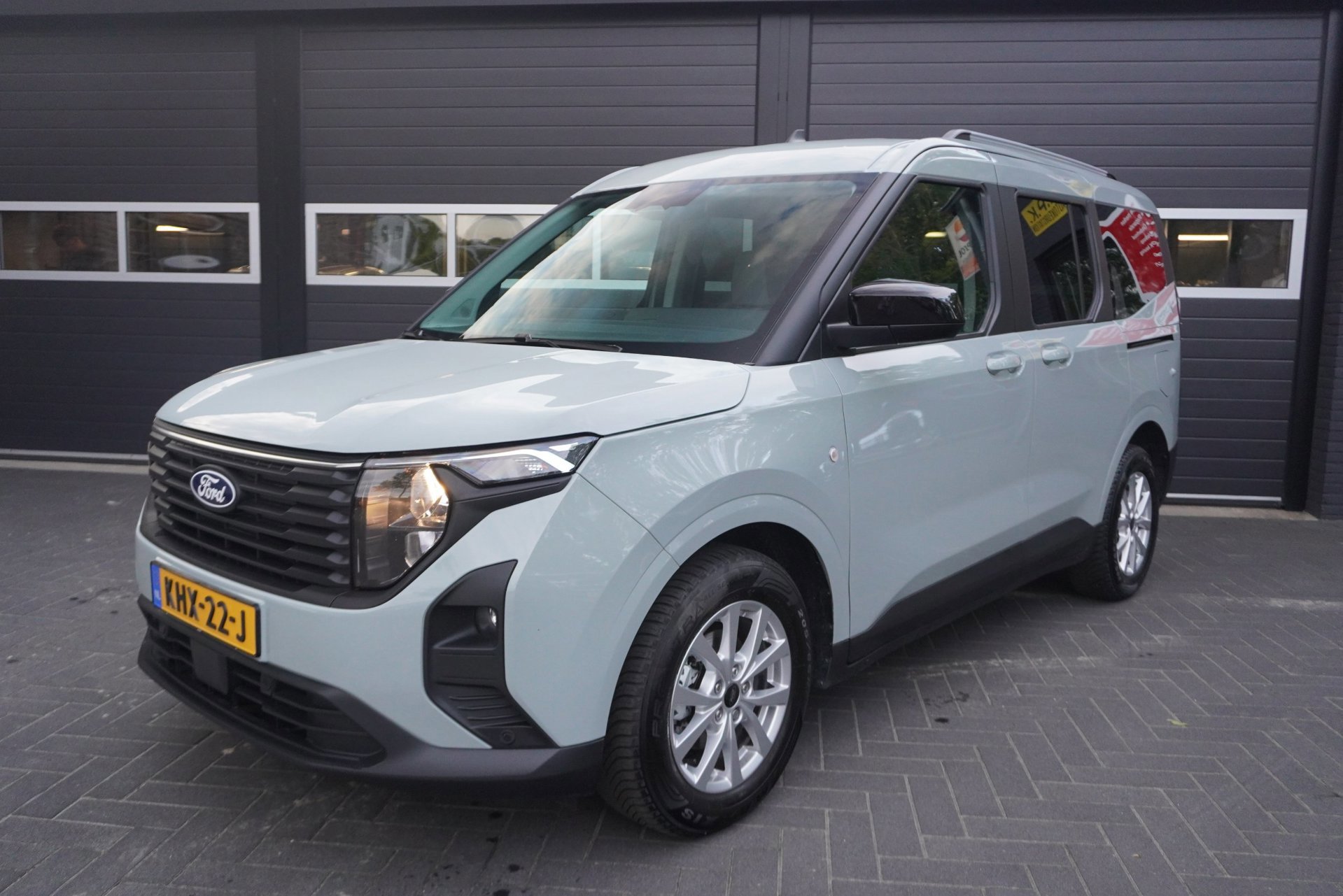 Ford Tourneo Courier 1.0 Trend (2024), foto 1