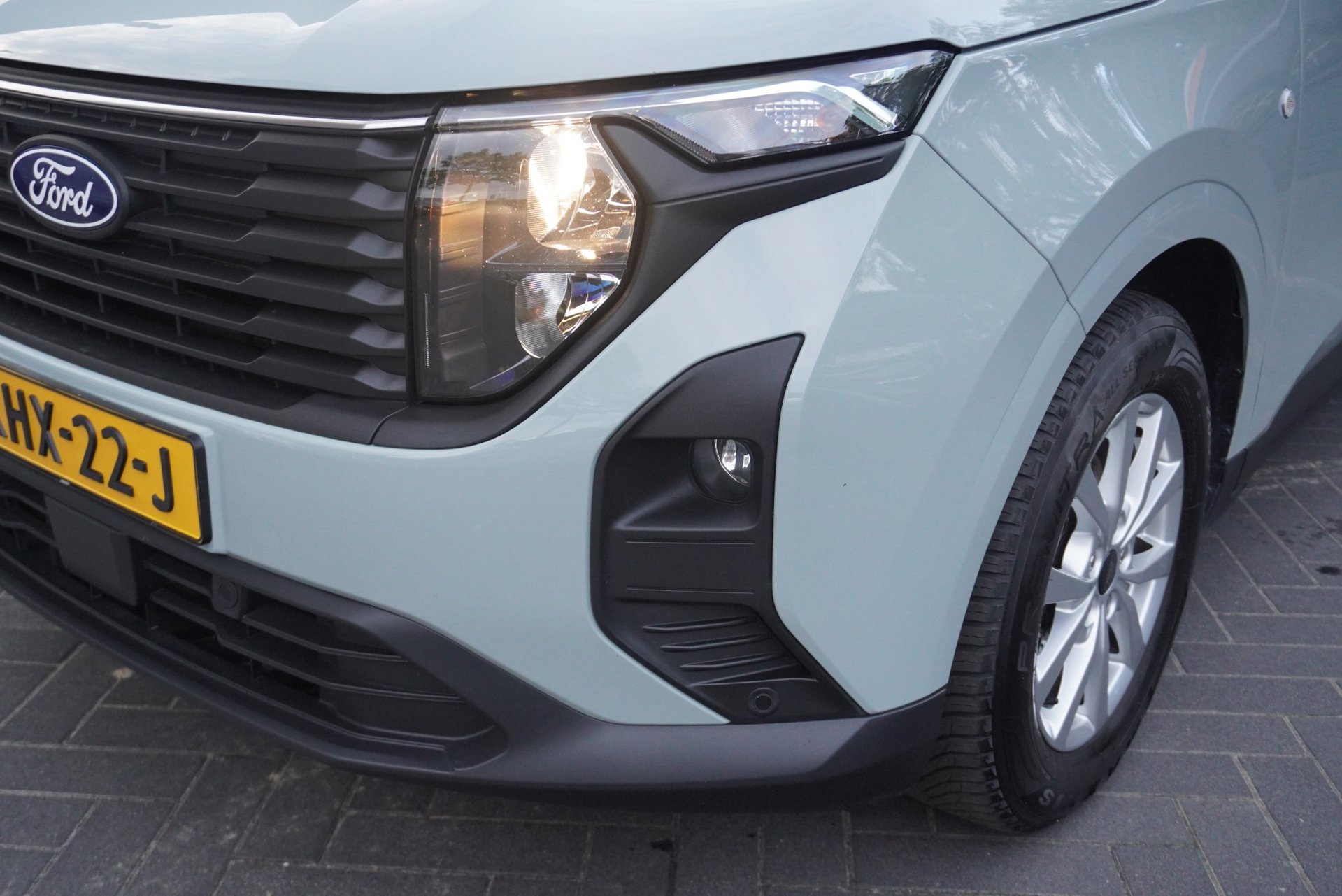 Ford Tourneo Courier 1.0 Trend (2024), foto 2