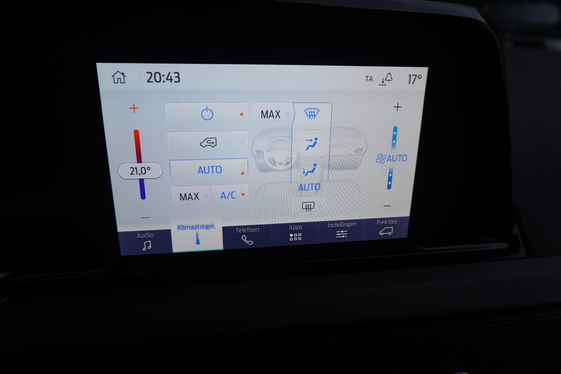 Ford Tourneo Courier 1.0 Trend (2024), foto 26