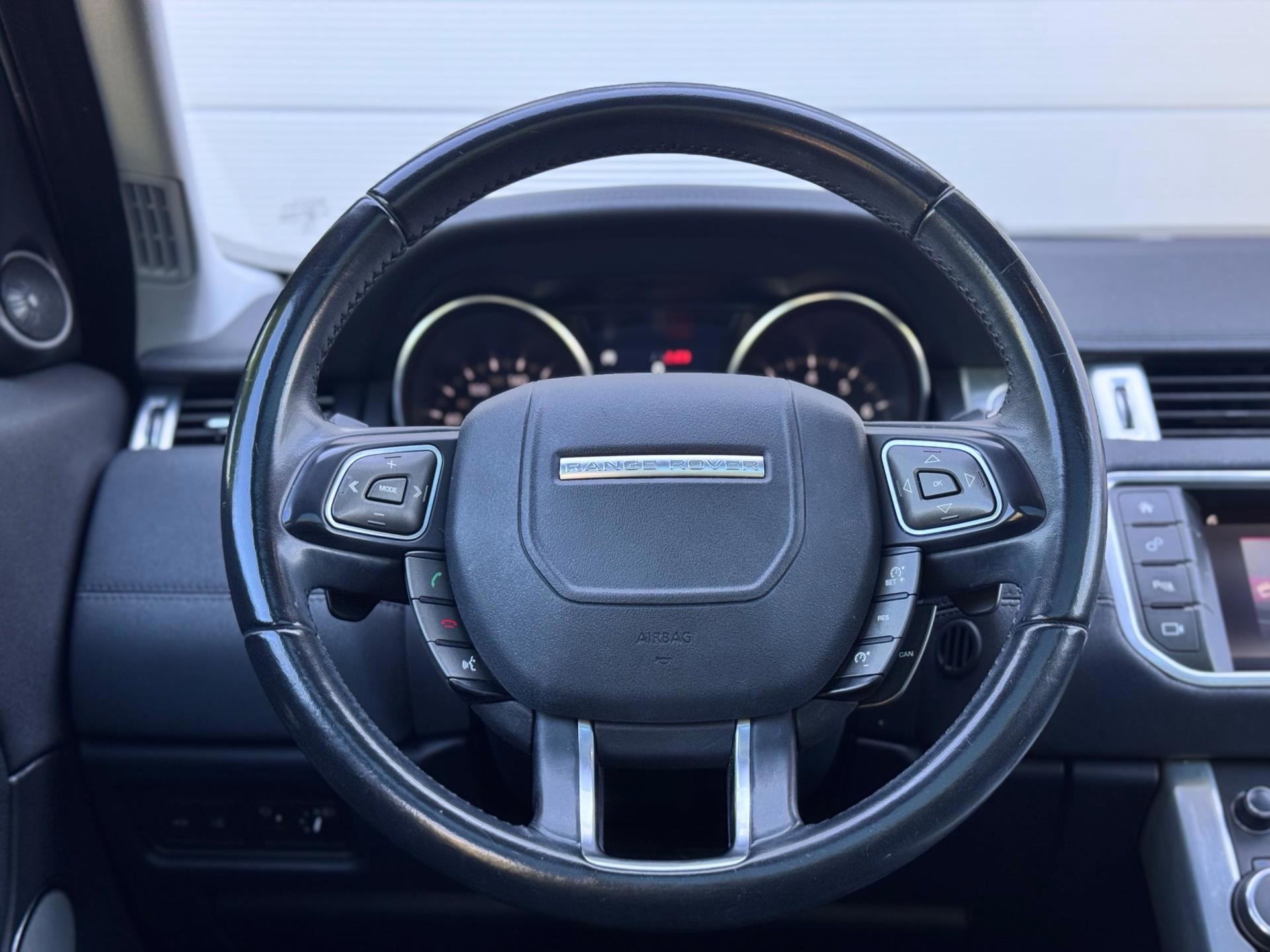 Land Rover Range Evoque 2.0 Si4 Autobiography (2018), foto 12