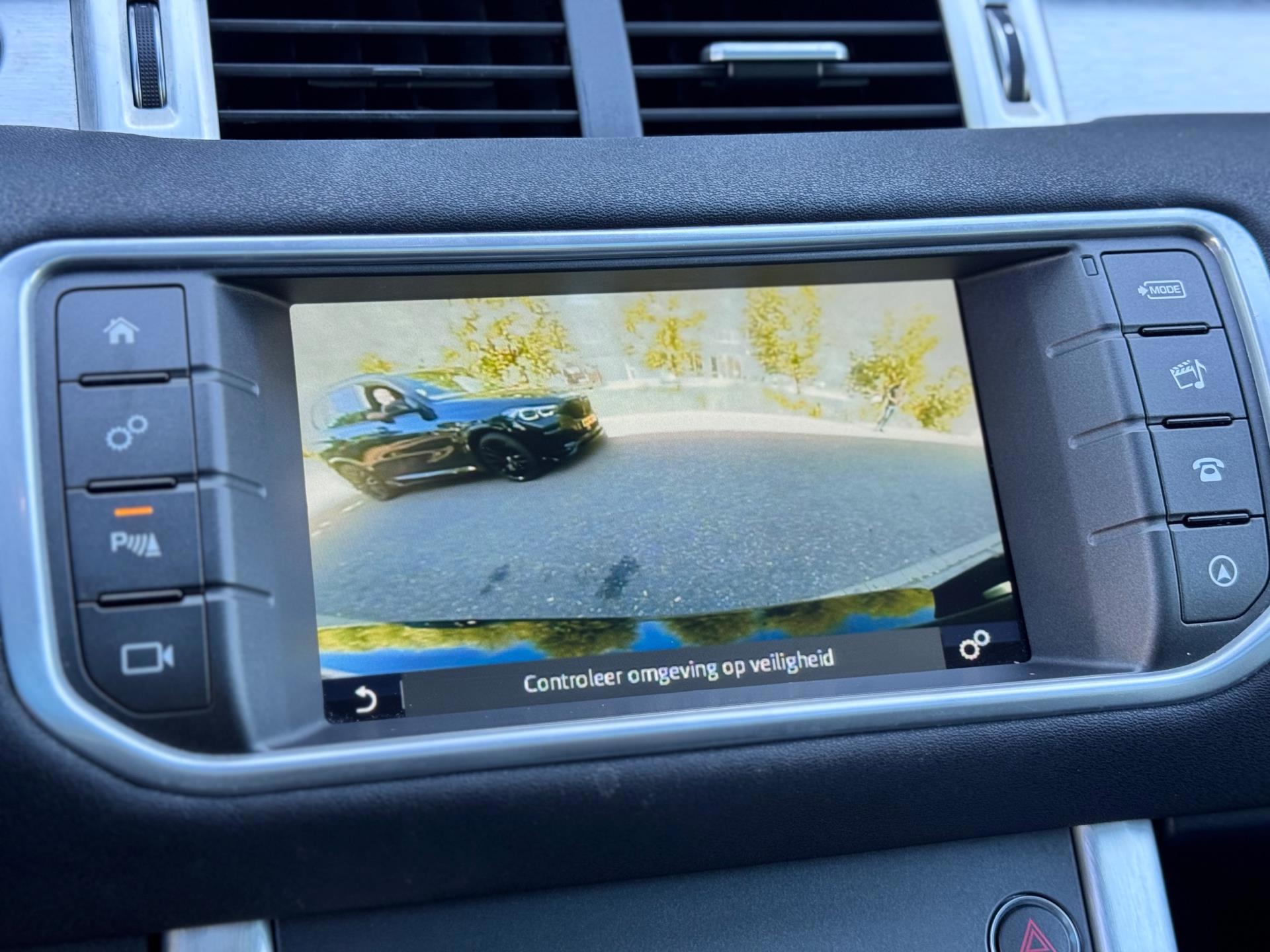 Land Rover Range Evoque 2.0 Si4 Autobiography (2018), foto 17