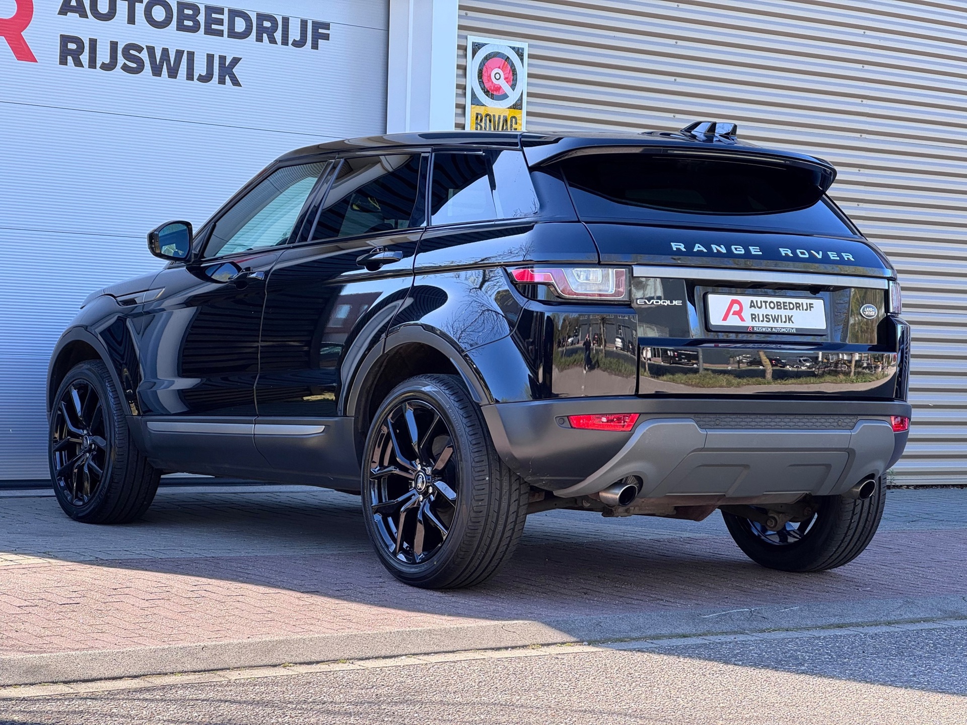 Land Rover Range Evoque 2.0 Si4 Autobiography (2018), foto 7