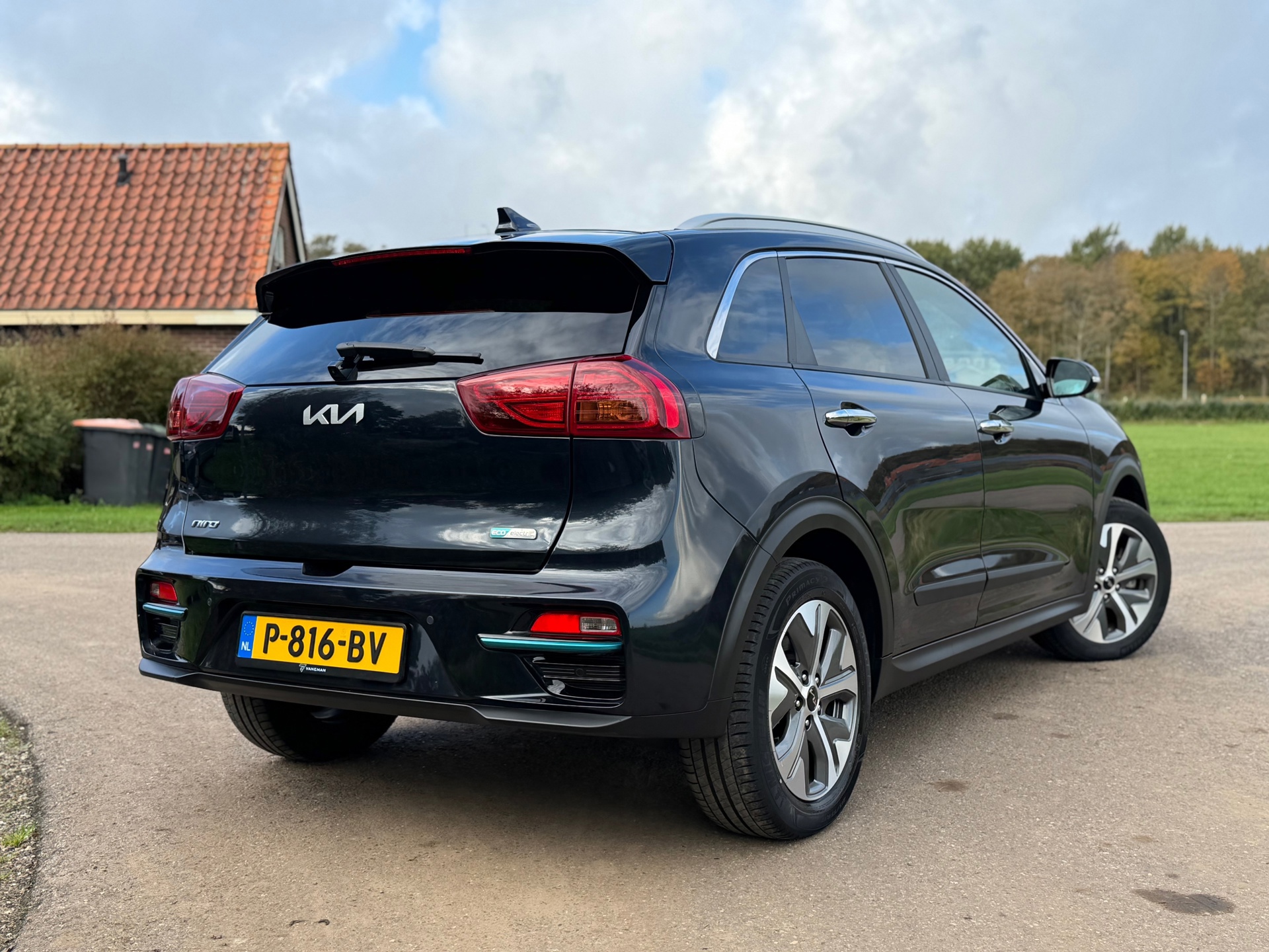 Kia E-Niro ExecutiveLine 64 kWh (2022), foto 2
