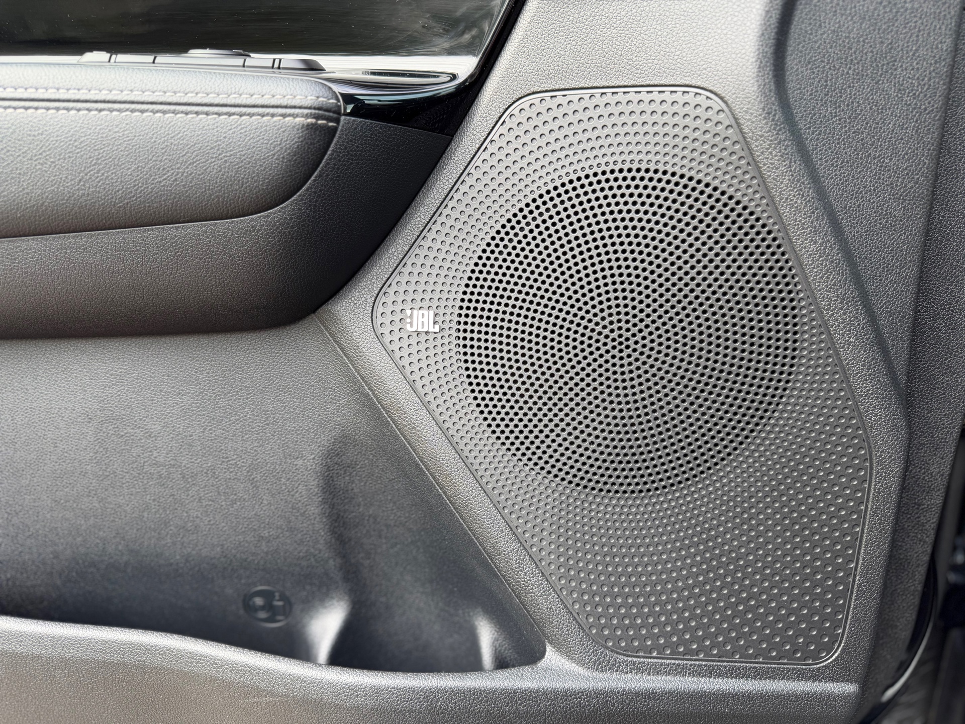 Kia E-Niro ExecutiveLine 64 kWh (2022), foto 14