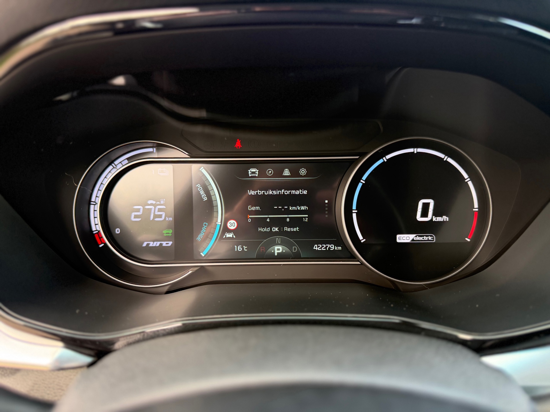 Kia E-Niro ExecutiveLine 64 kWh (2022), foto 17