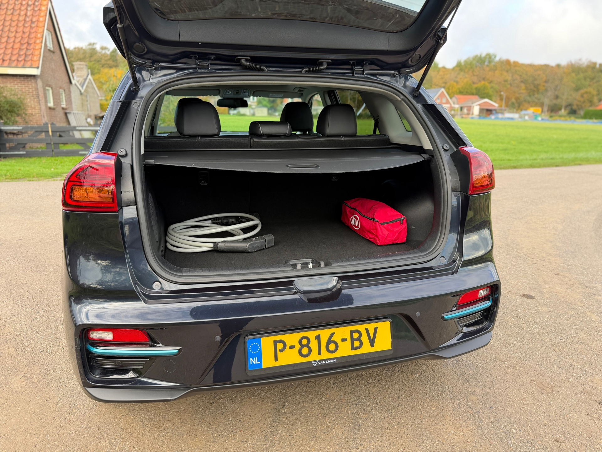 Kia E-Niro ExecutiveLine 64 kWh (2022), foto 27