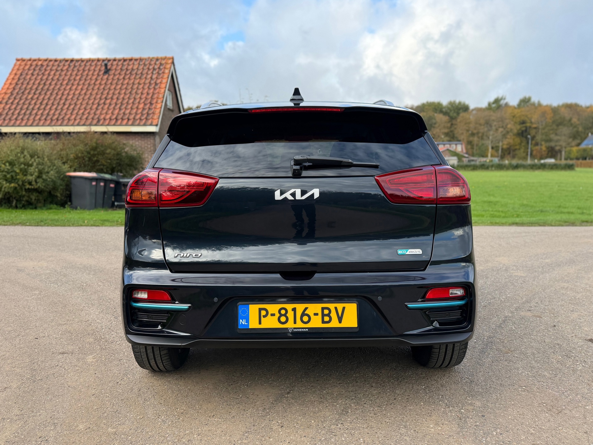 Kia E-Niro ExecutiveLine 64 kWh (2022), foto 6