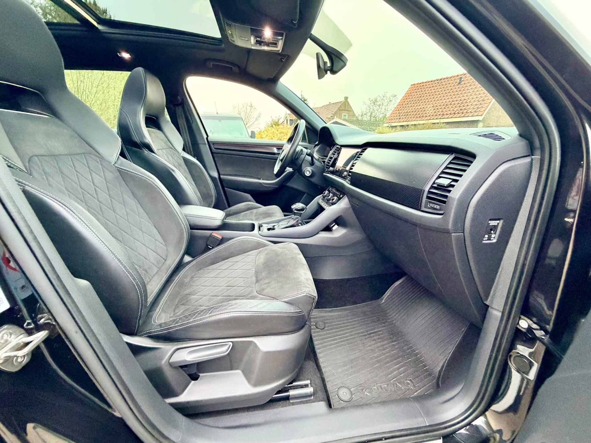 Skoda Kodiaq 1.5 TSI Business Sportline 7p (2021), foto 21