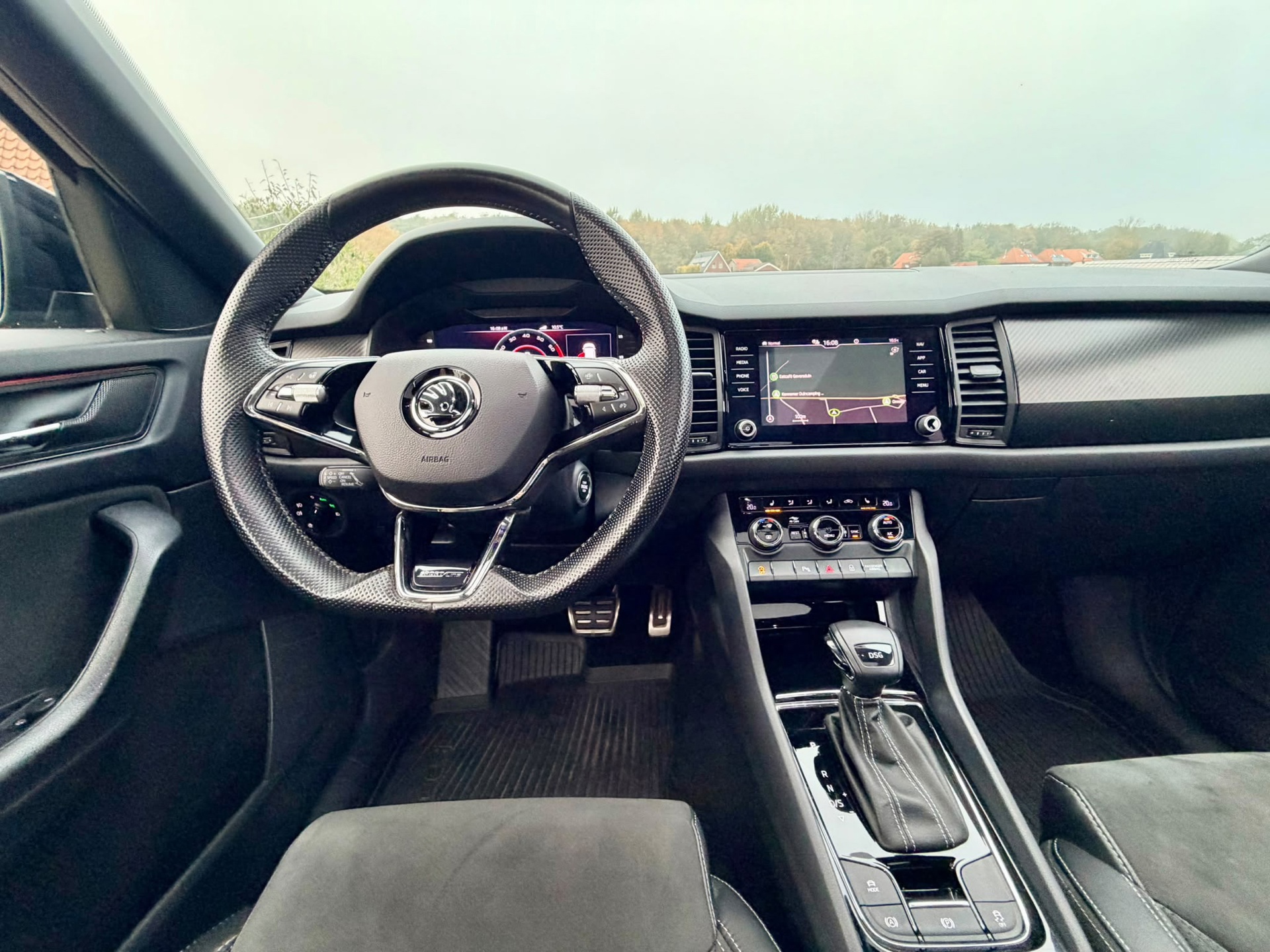 Skoda Kodiaq 1.5 TSI Business Sportline 7p (2021), foto 26