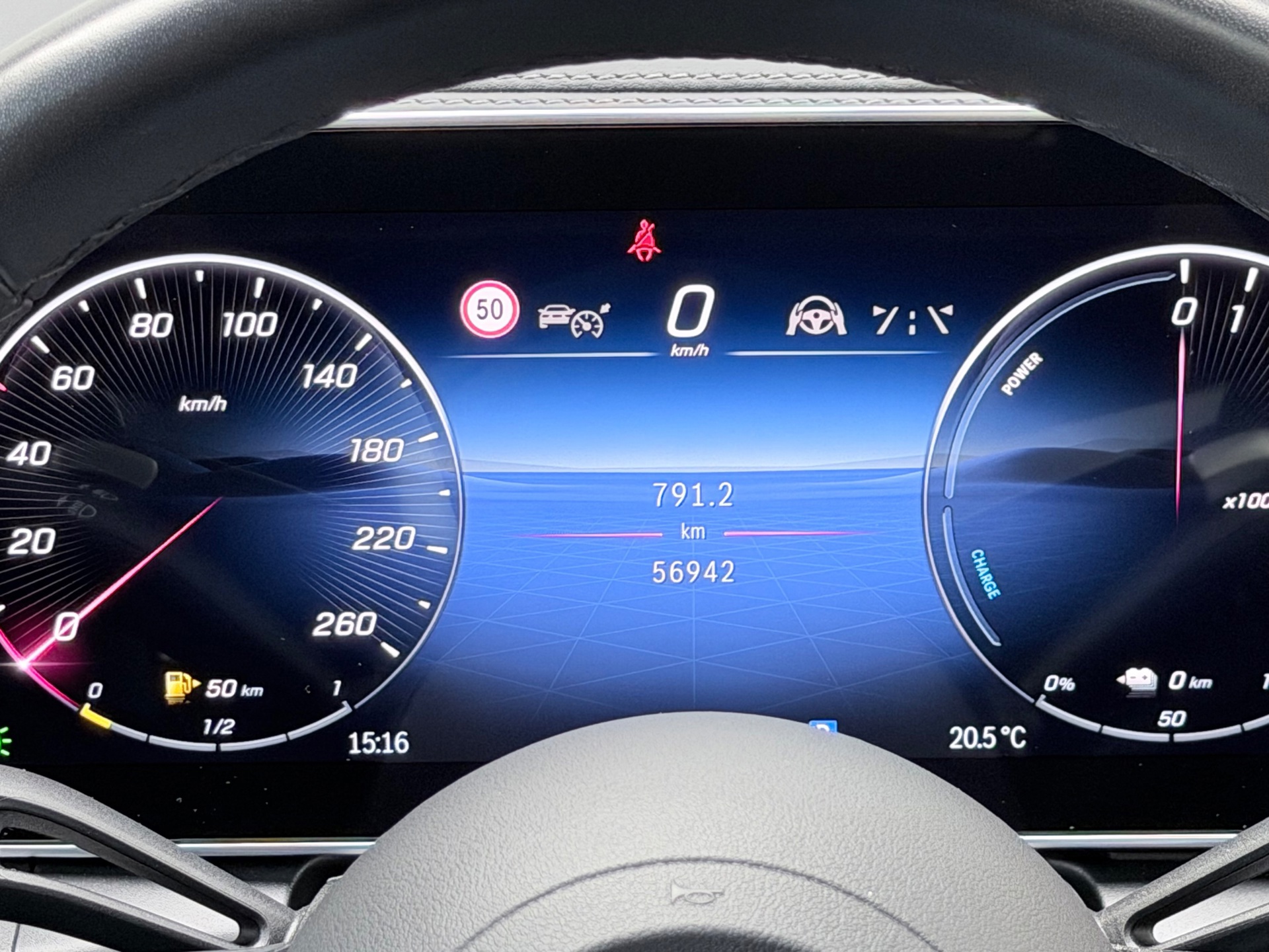 Mercedes-Benz GLC-klasse 400e 4MATIC AMG (2023), foto 25