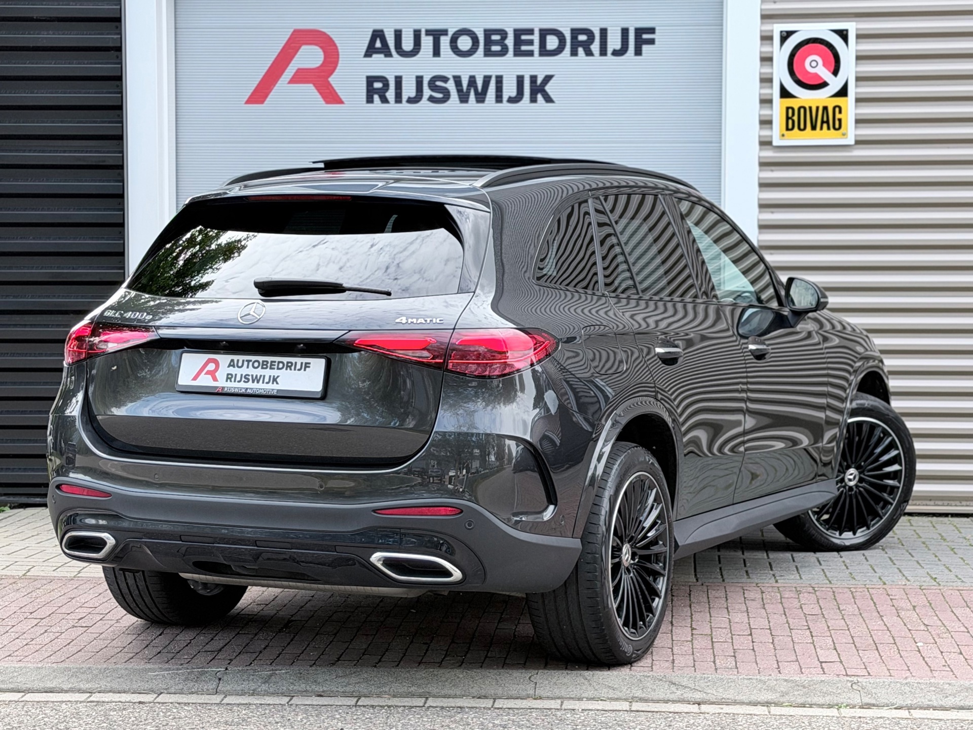Mercedes-Benz GLC-klasse 400e 4MATIC AMG (2023), foto 4