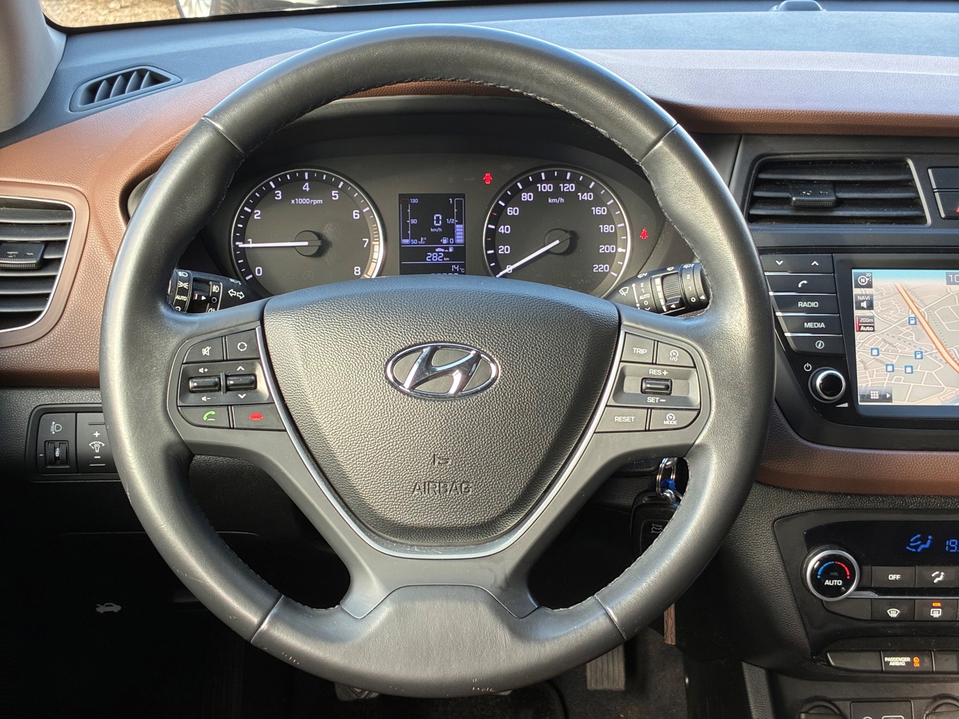 Hyundai i20 1.2 HP i-Motion Comfort (2016), foto 2
