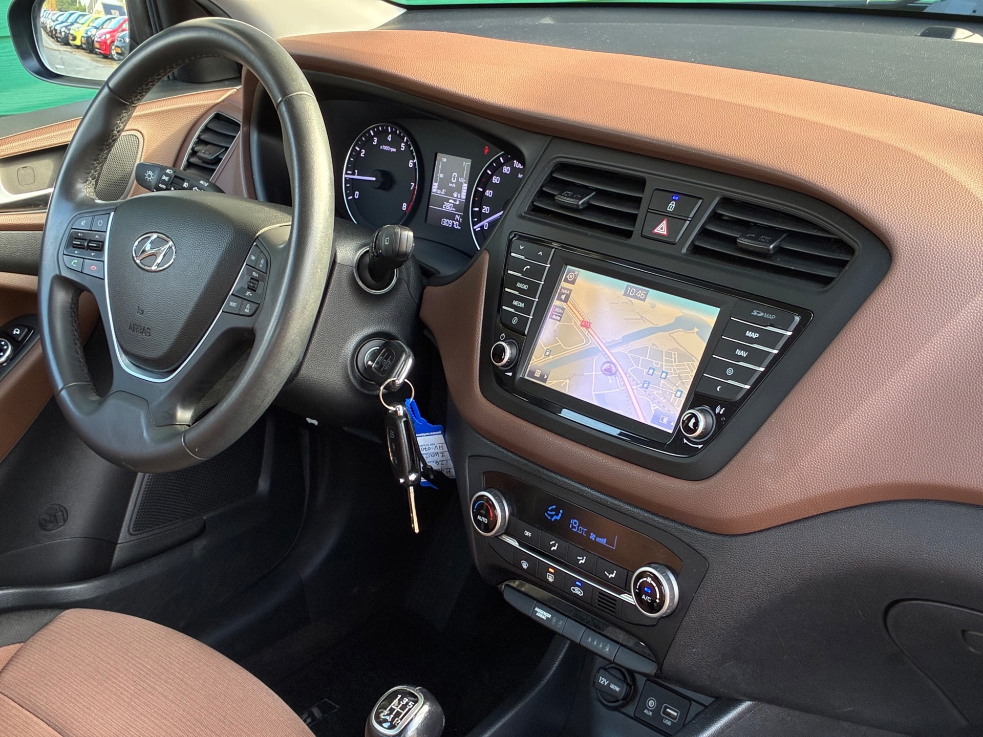 Hyundai i20 1.2 HP i-Motion Comfort (2016), foto 11