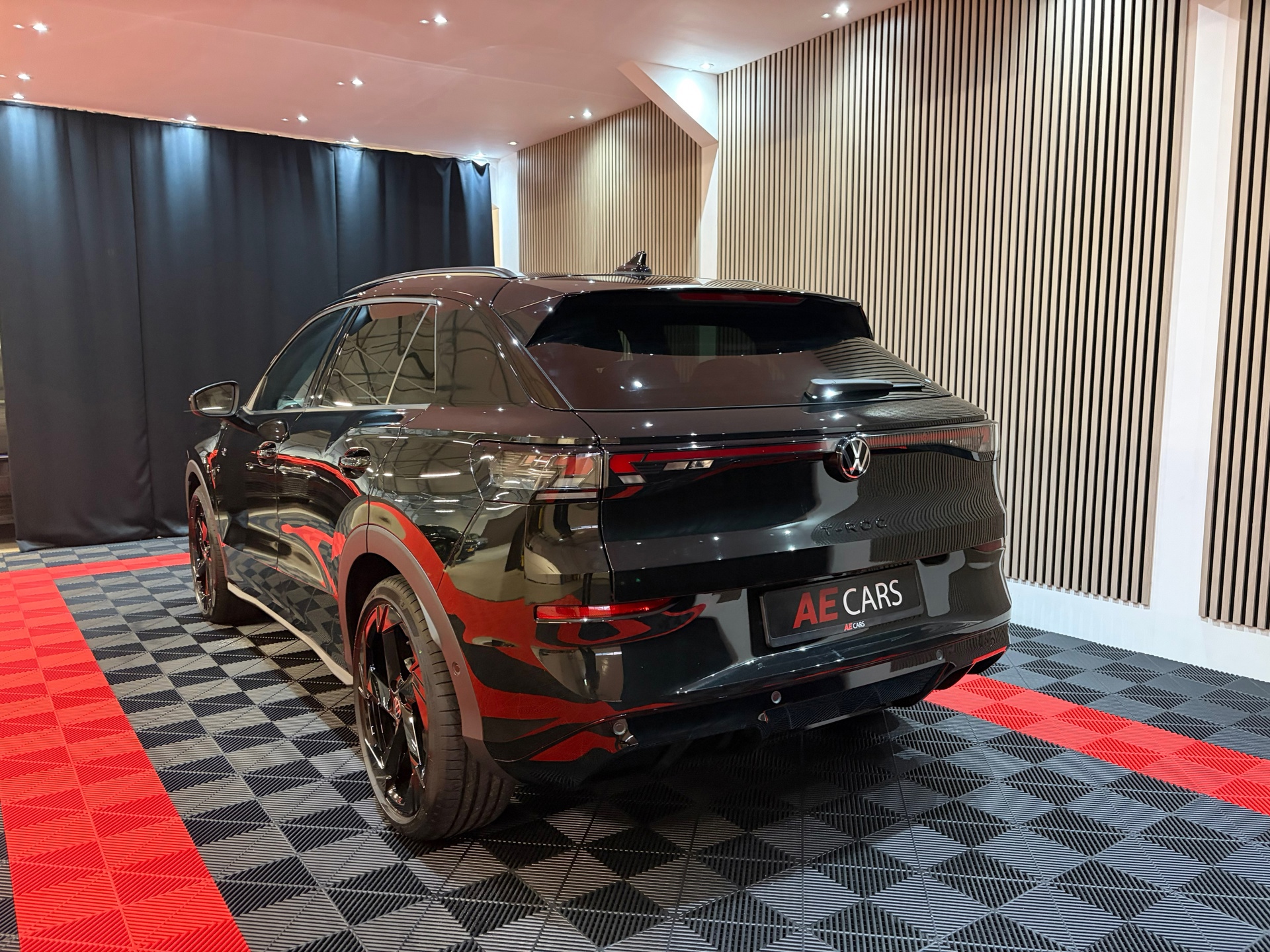 Volkswagen T-Roc 1.5 eTsi R-Line First Edition 2026 (2026), foto 13
