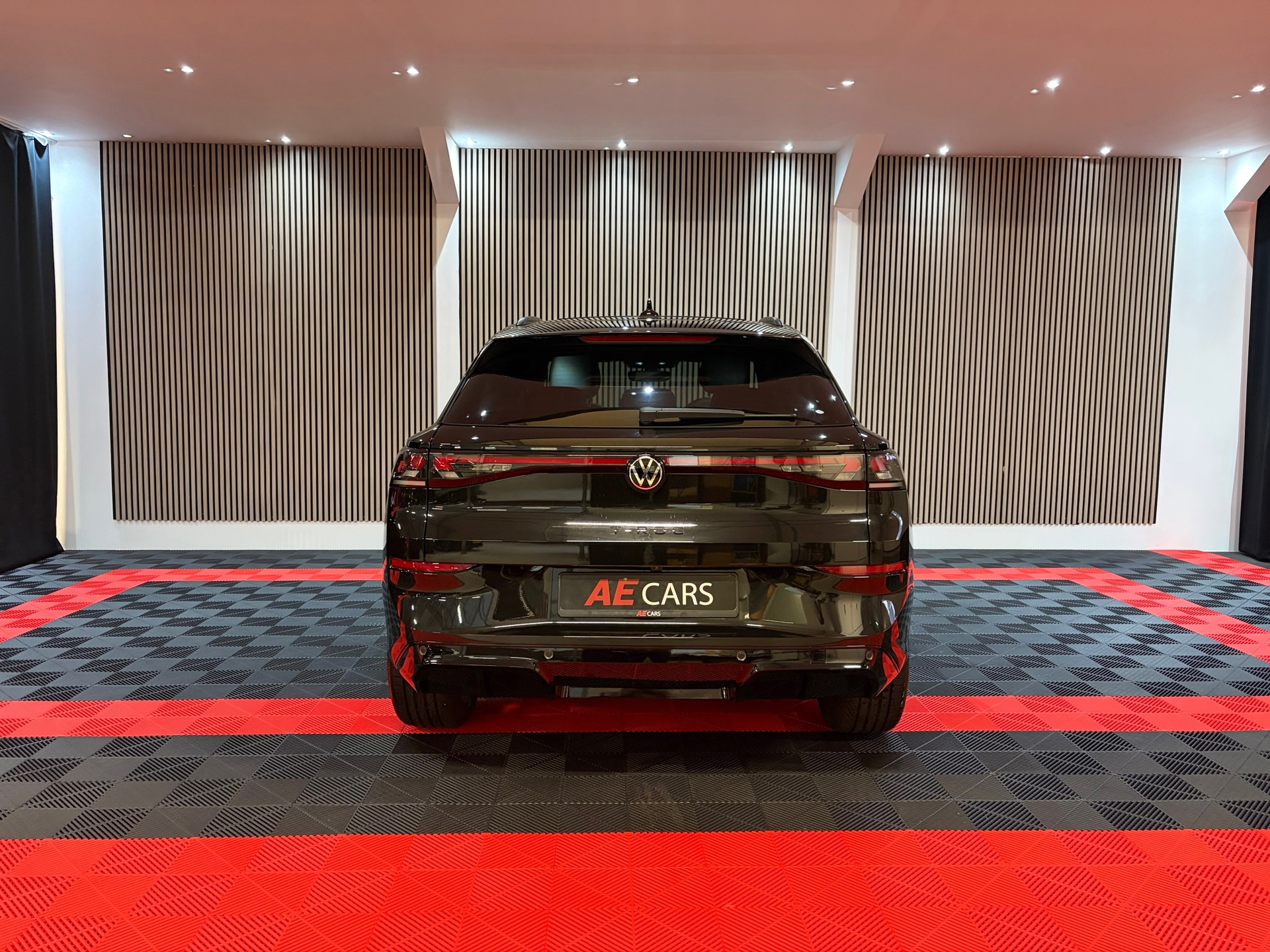 Volkswagen T-Roc 1.5 eTsi R-Line First Edition 2026 (2026), foto 16