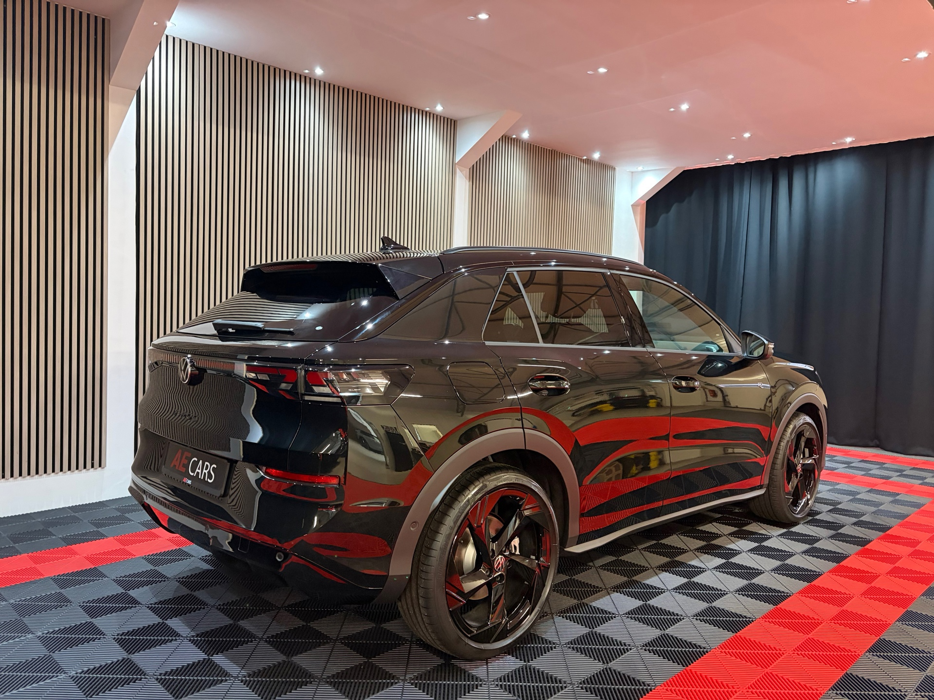 Volkswagen T-Roc 1.5 eTsi R-Line First Edition 2026 (2026), foto 5